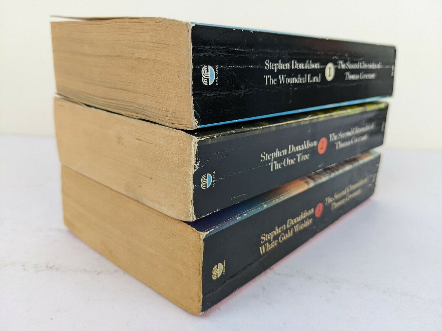 The Second Chronicles Of Thomas Covenant complete 1,2 & 3 - Stephen Donaldson