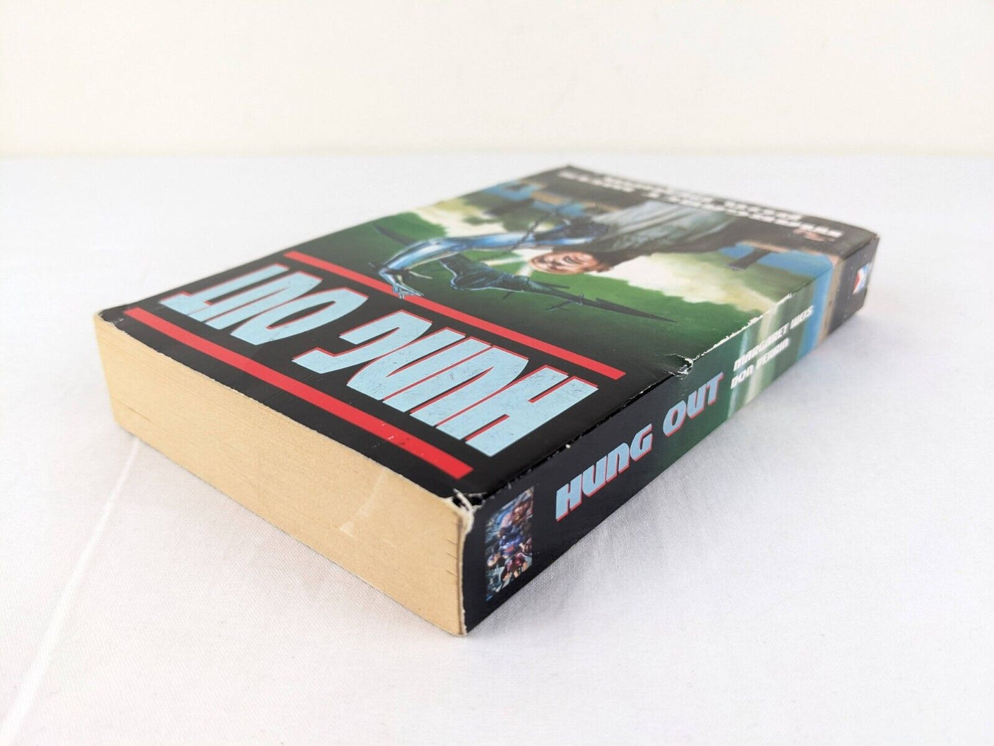 Hung Out by Margaret Weis & Don Perrin 1999 - Mag Force 7