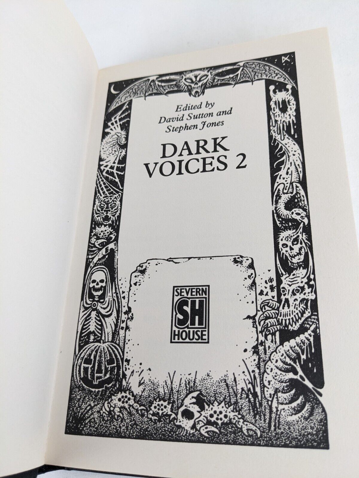 Dark Voices II edited by David Sutton & Stephen Jones 1991 Hardcover Horror