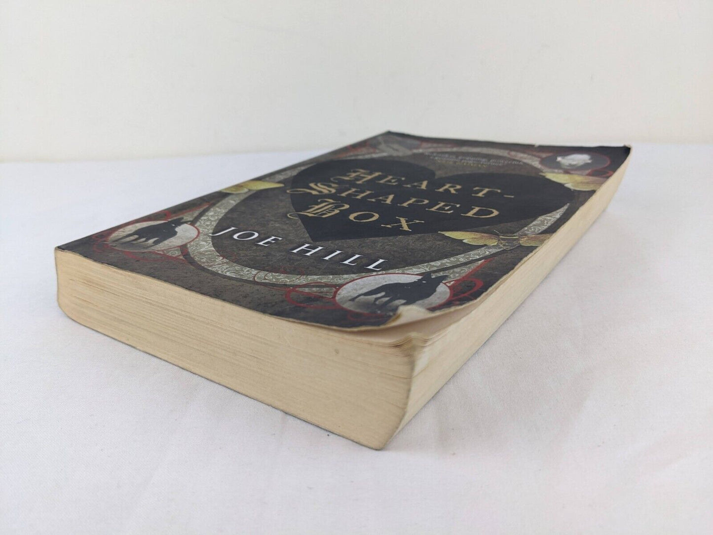 Heart-Shaped Box by Joe Hill 2007