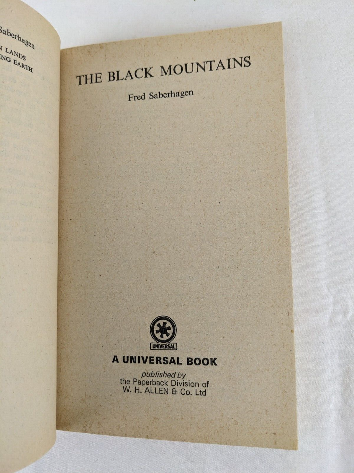 Empire of the East by Fred Saberhagen 1978 Broken lands & Black Mountains