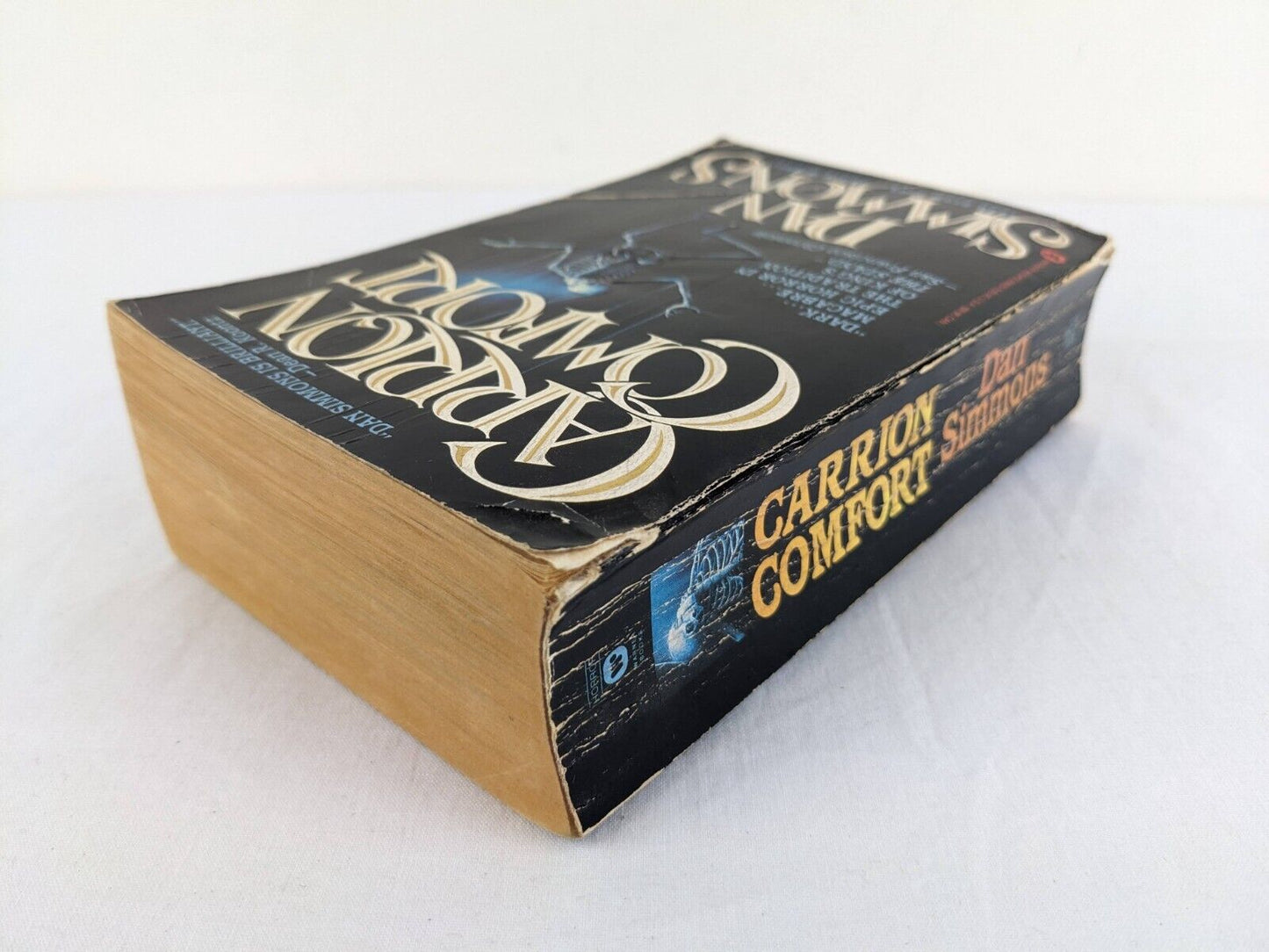 Carrion Comfort by Dan Simmons 1990