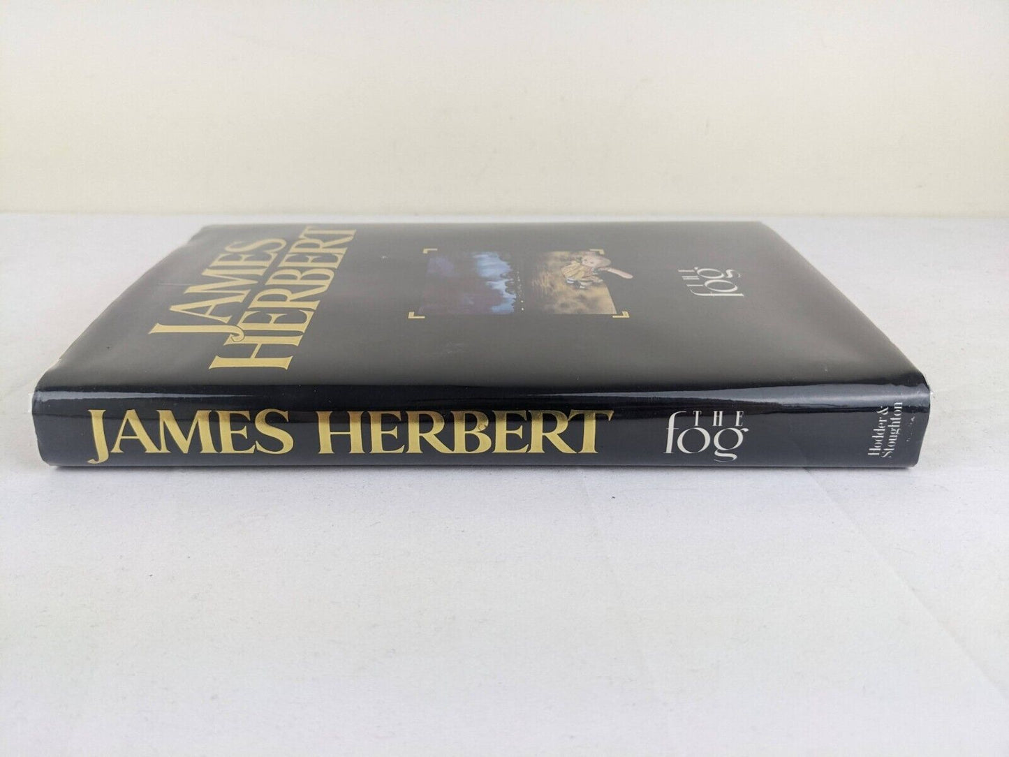 The fog by James Herbert Hardcover 1992