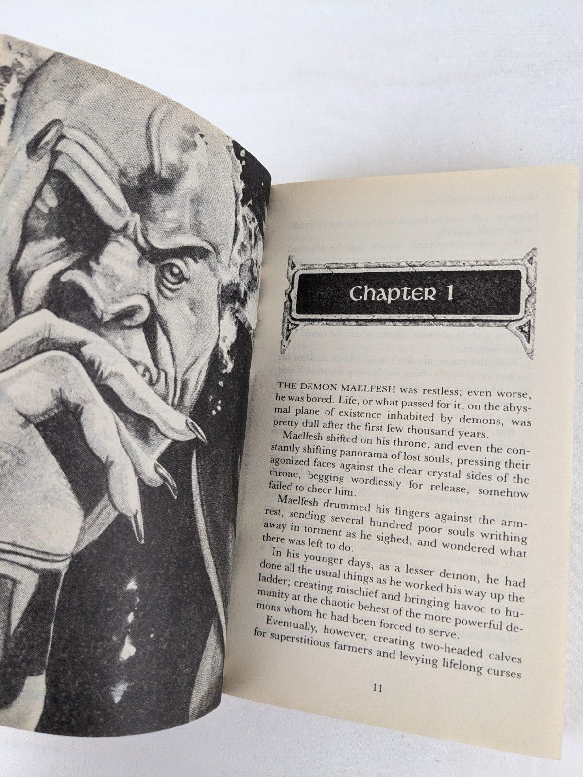 Greyhawk adventures: The demon hand by Rose Estes 1988