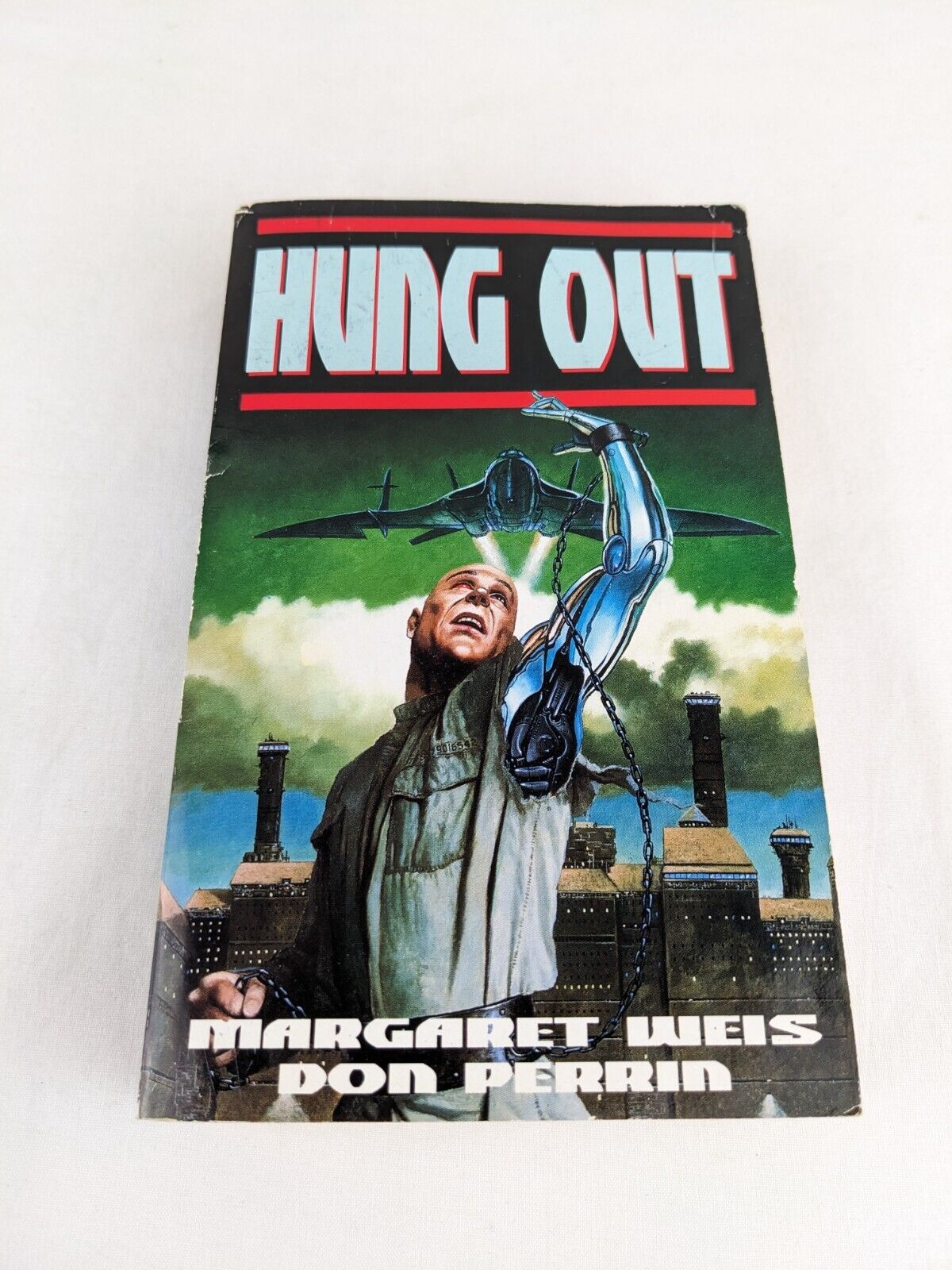 Hung Out by Margaret Weis & Don Perrin 1999 - Mag Force 7