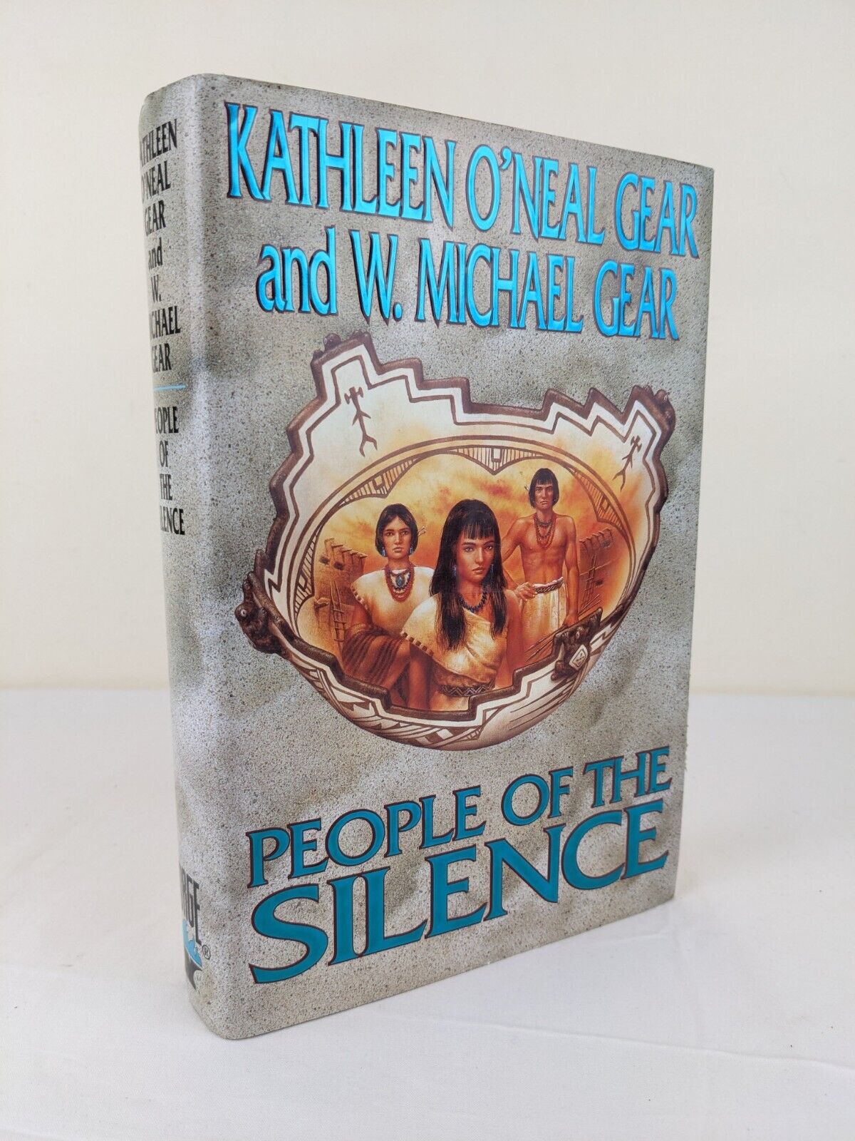 People of the silence by Kathleen O'Neal Gear 1996 hardcover First Edition