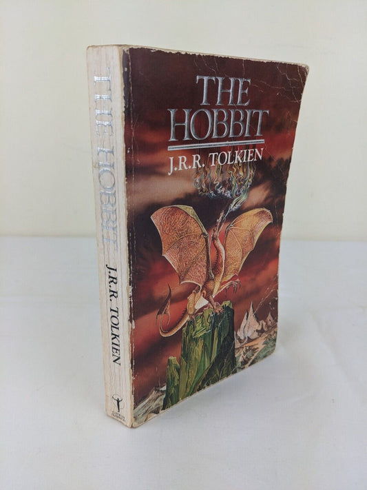 The Hobbit by Tolkien 1988 Unwin paperback