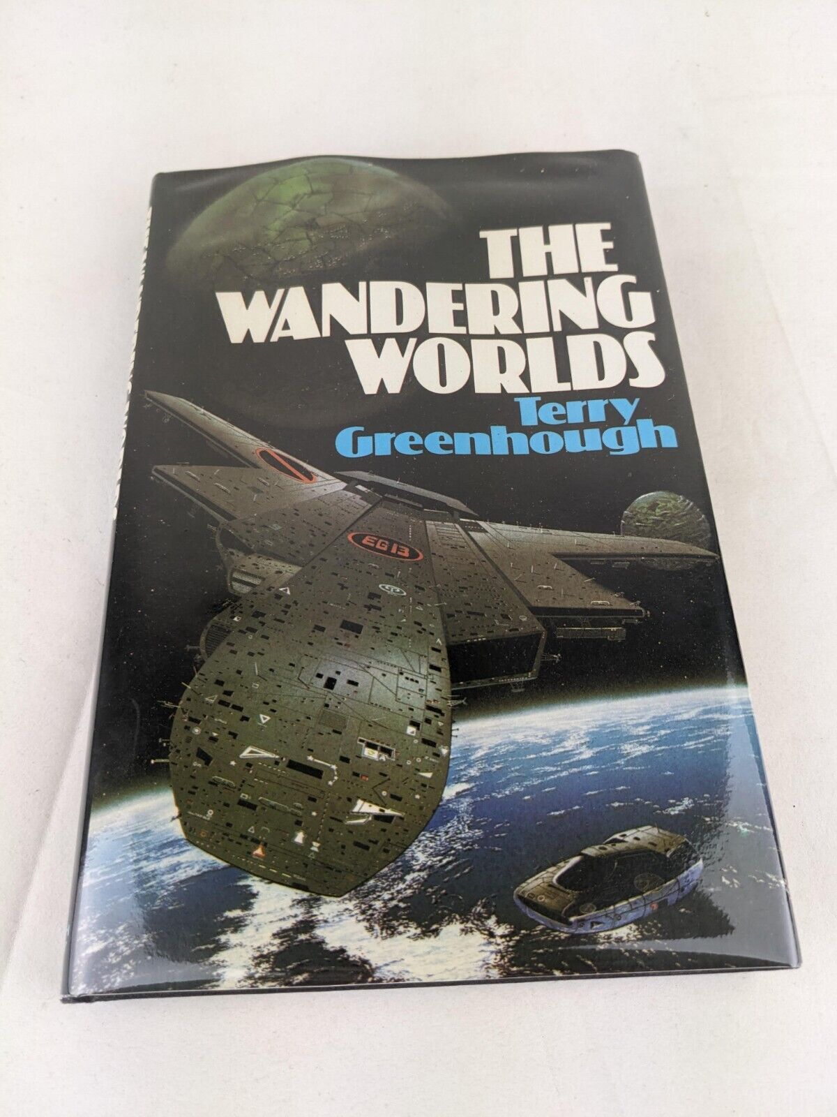 The wandering worlds by Terry Greenhough 1976 Hardcover