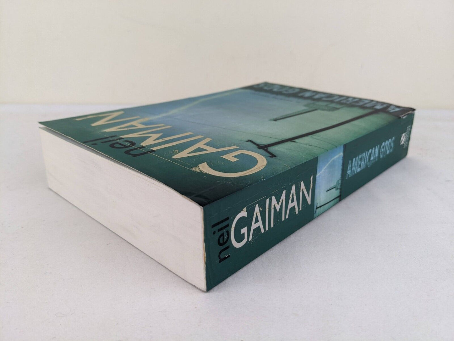 American Gods by Neil Gaiman 2001 Headline