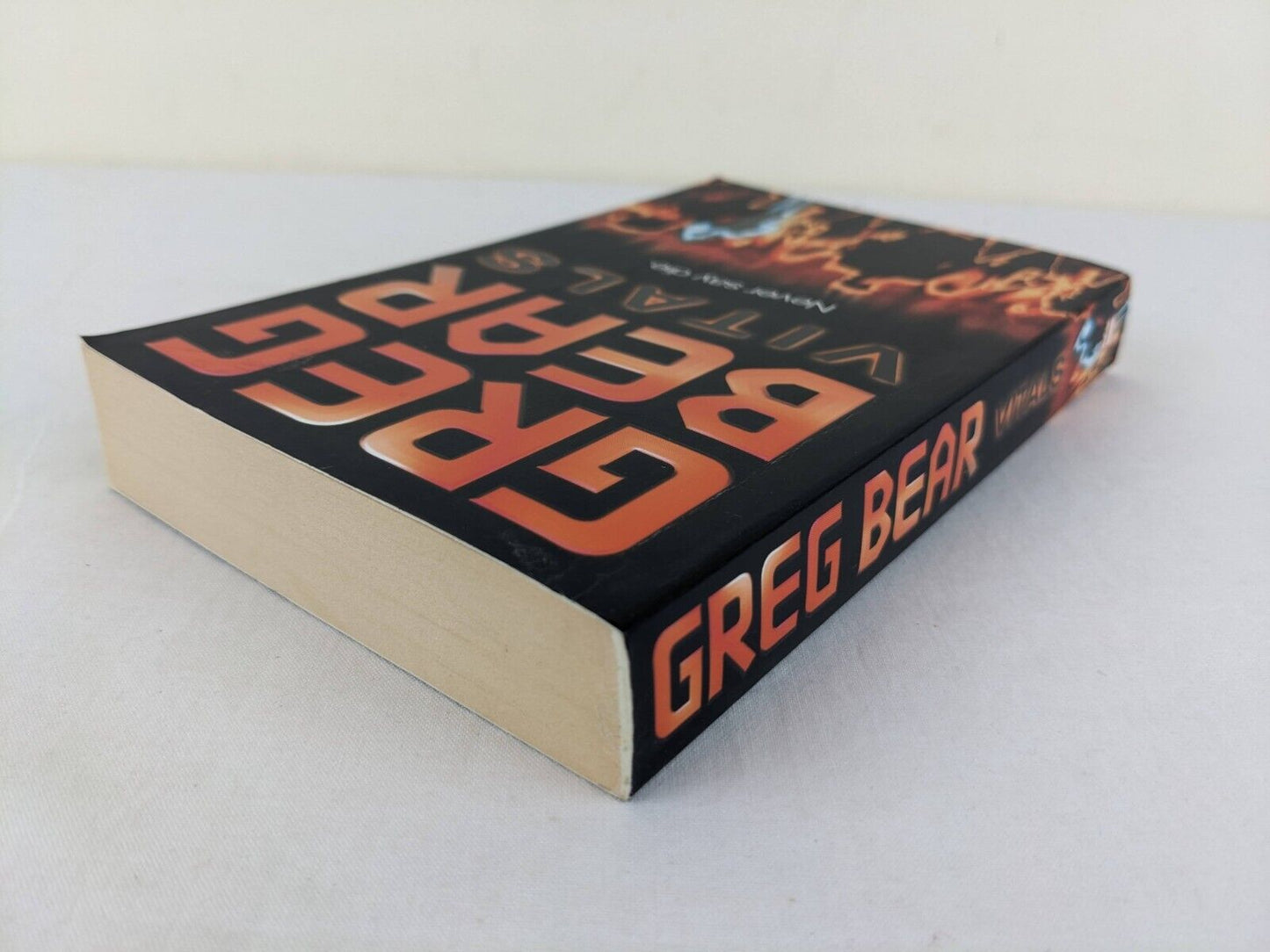 Vitals by Greg Bear 2003