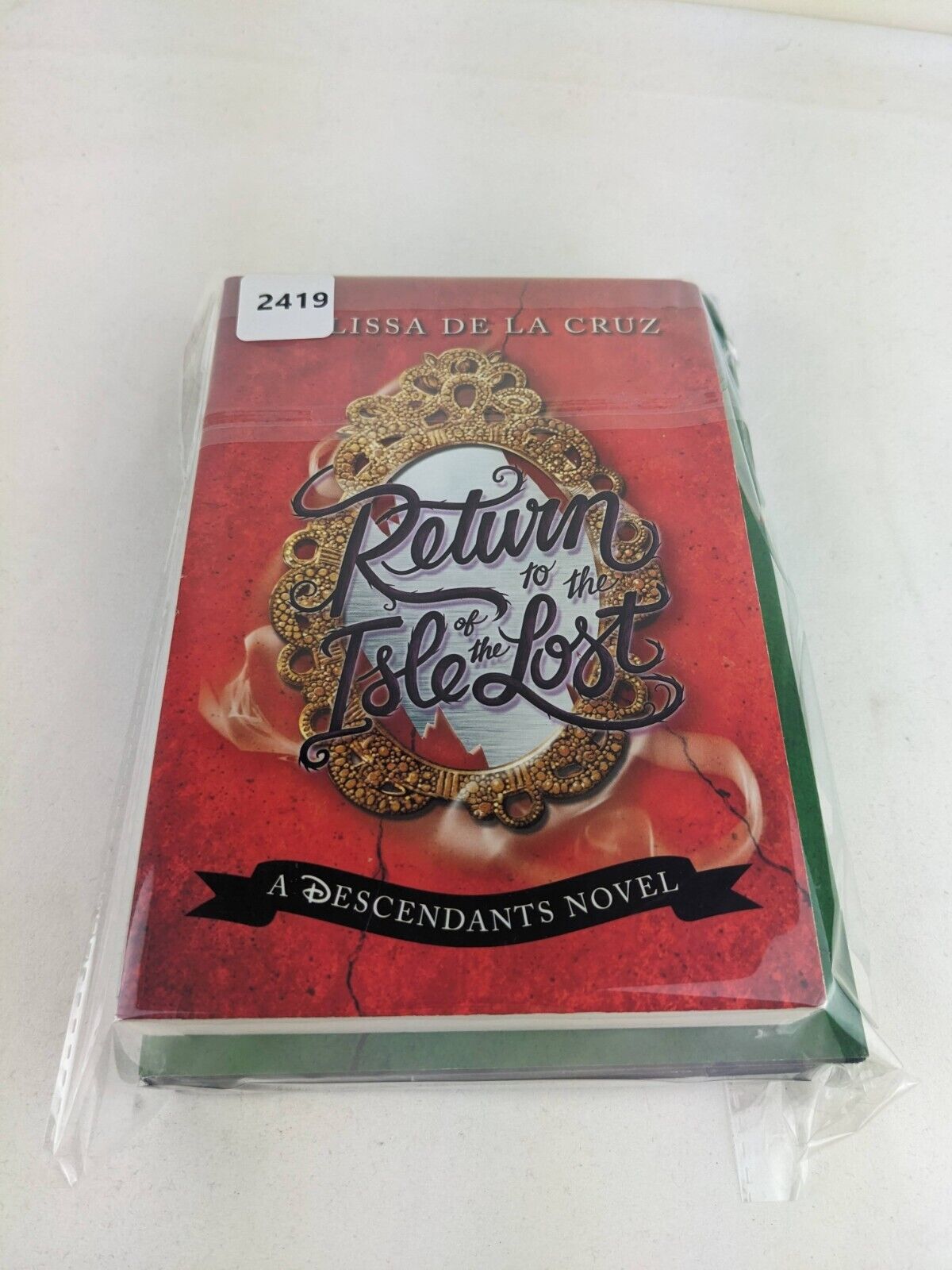 The isle of the lost & the return of the lost by Melissa De La Cruz 2015