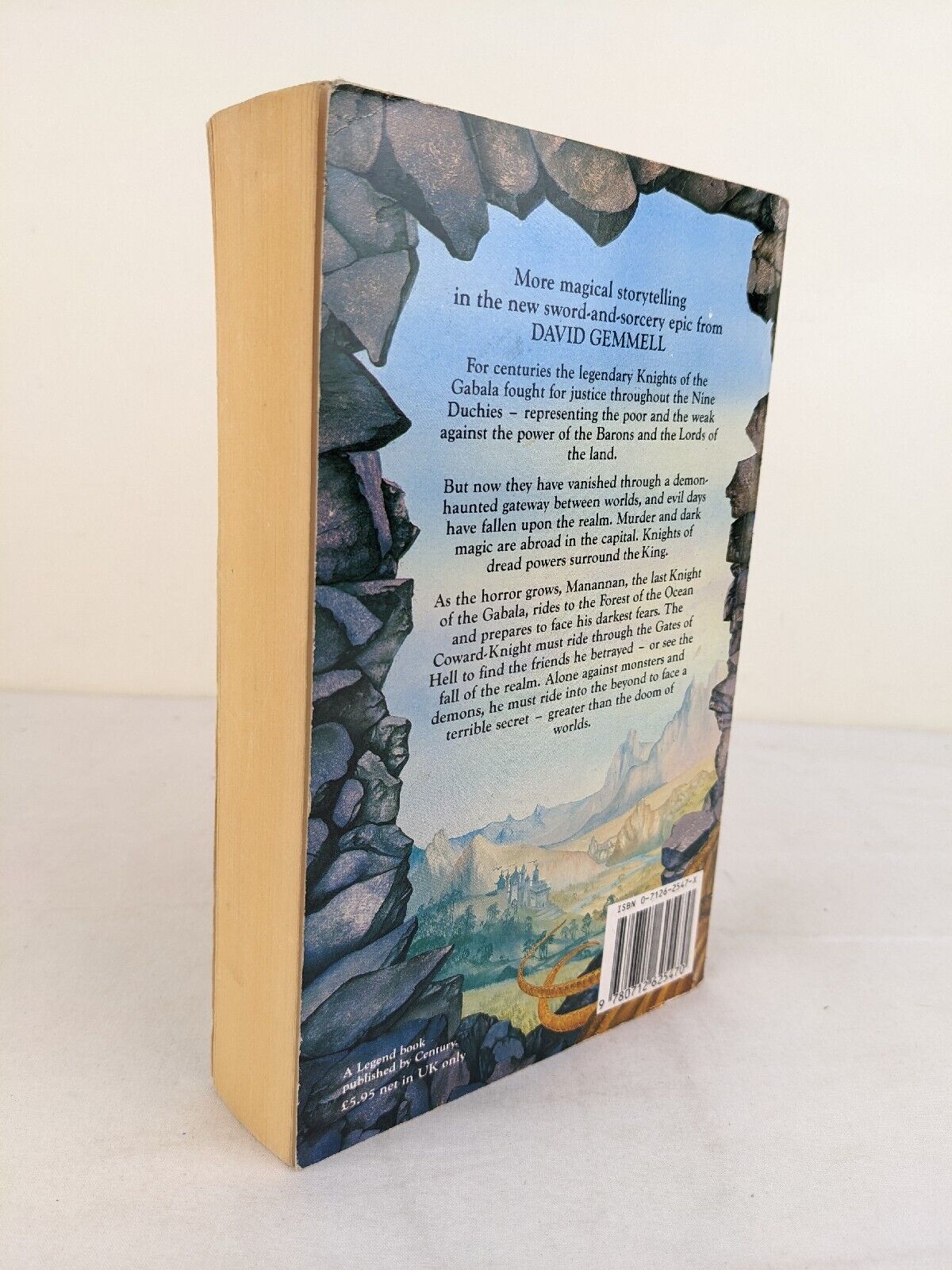 Knights Of Dark Renown By David Gemmell 1989 Drenai Saga