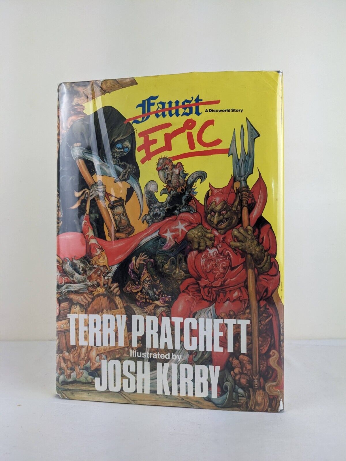 Faust eric by Terry Pratchett illustrated by Josh Kirby 1990 Hardcover