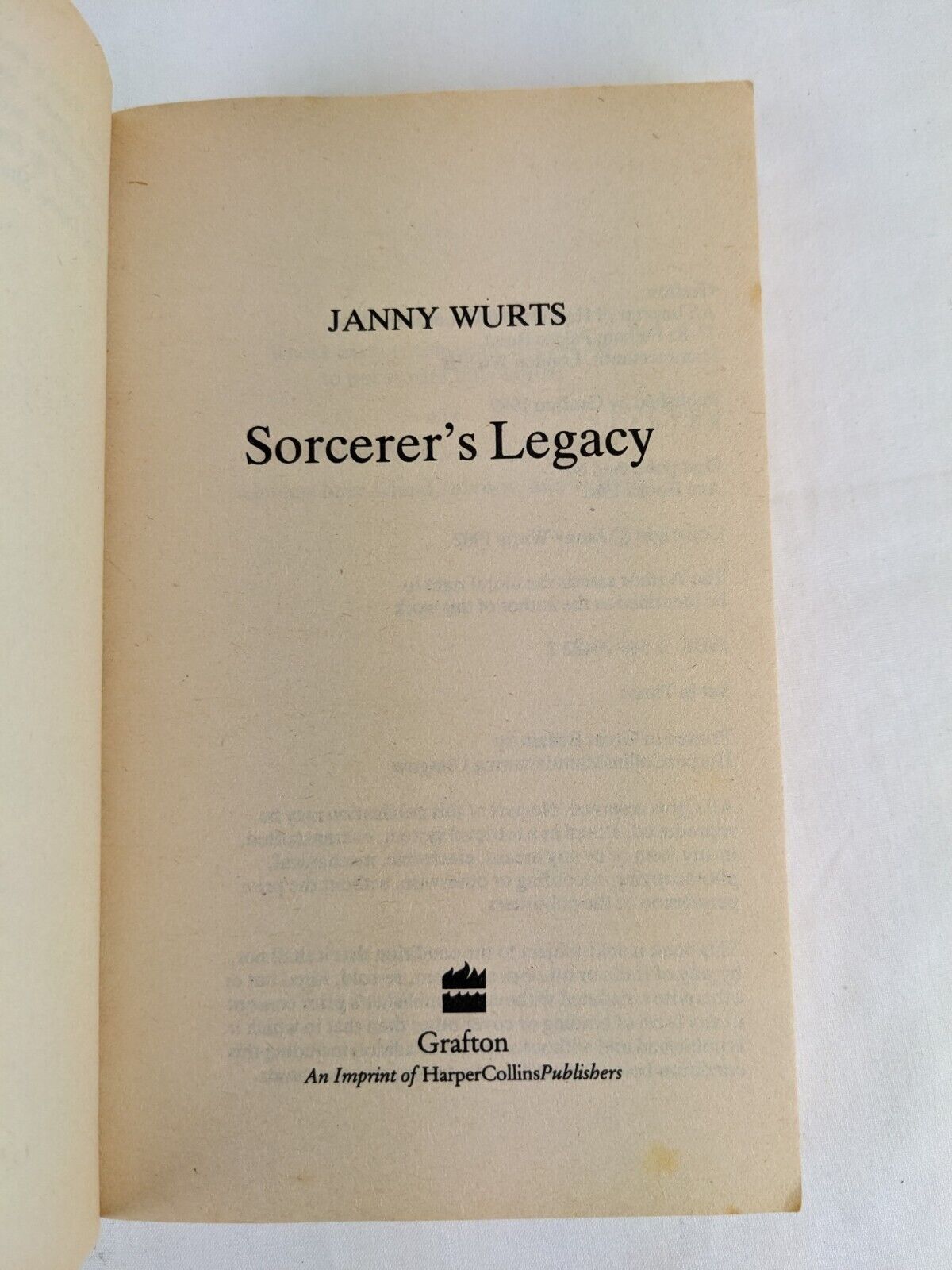 Sorcerer's legacy by Janny Wurts 1989