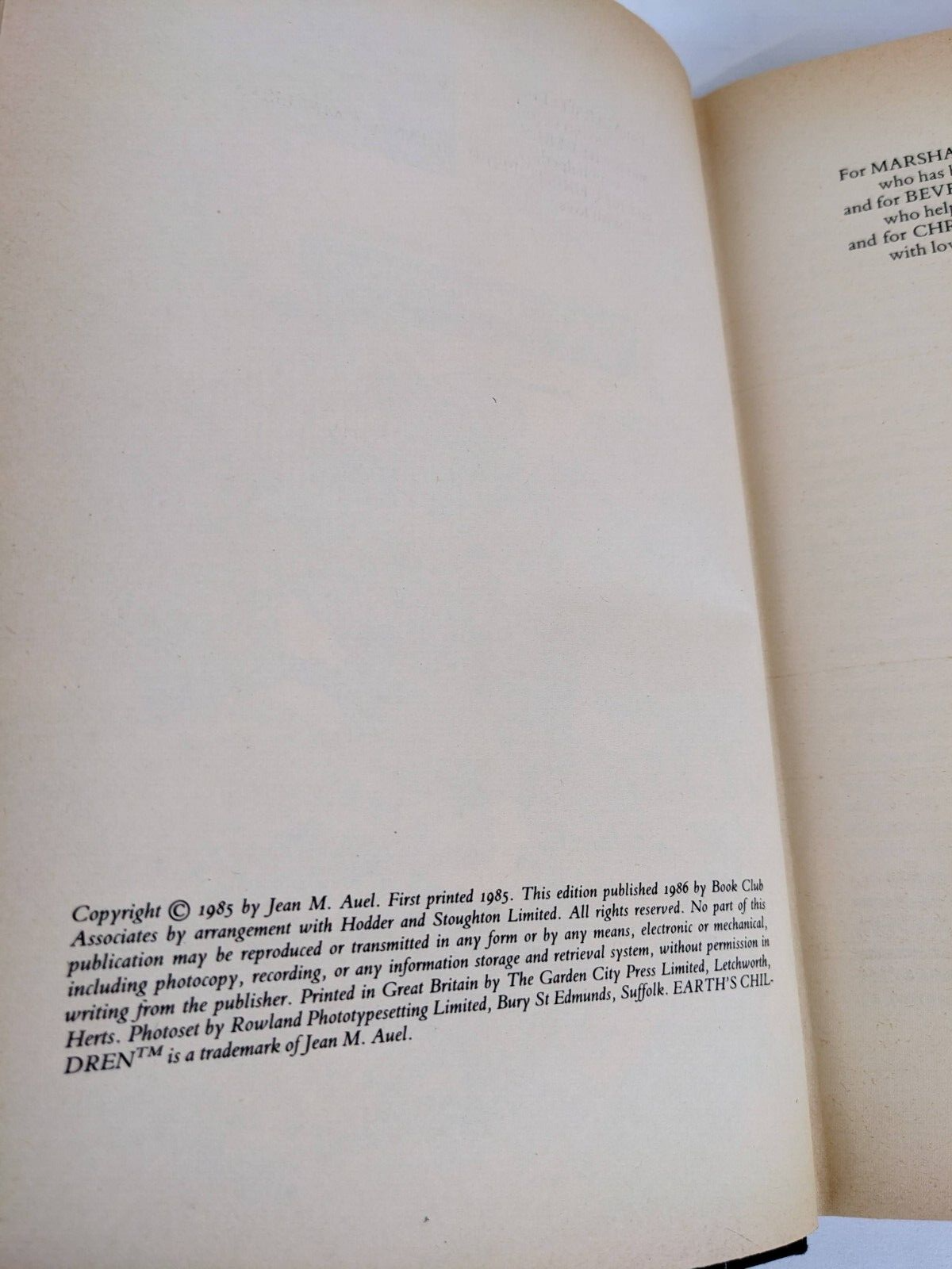 Children of the earth by Jean M. Auel books 3-6 Mammoth, Passage, Stone & caves