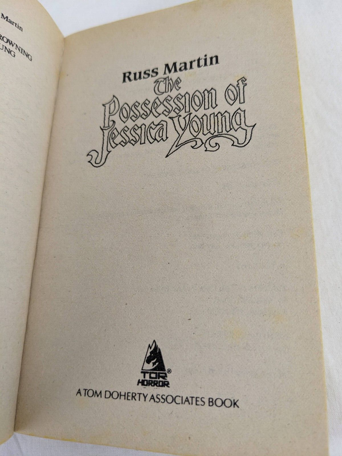 5831716