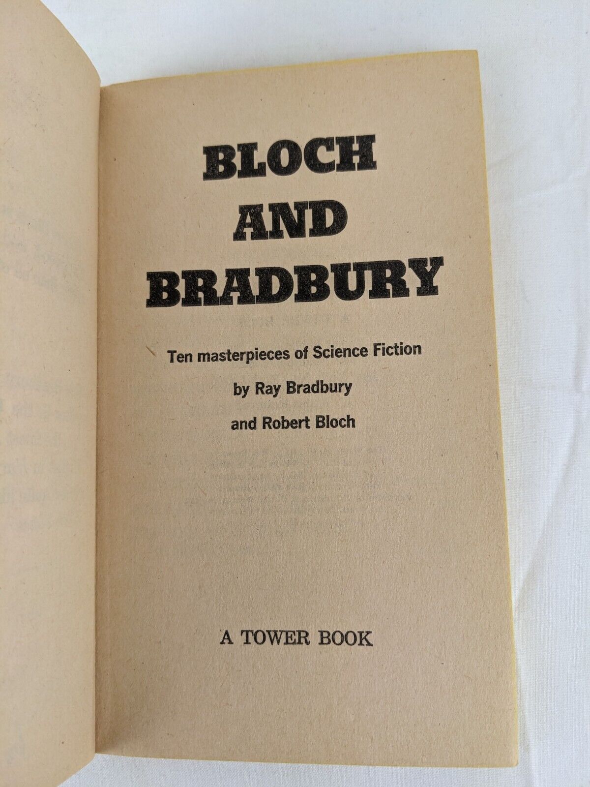 BLOCH AND BRADBURY: Ten Masterpieces of Science Fiction tower book 1969