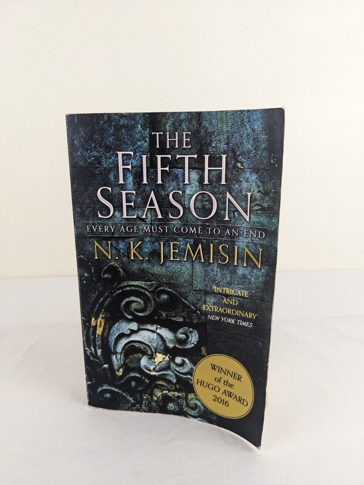 The fifth season by N. K. Jemisin 2015 The broken Earth