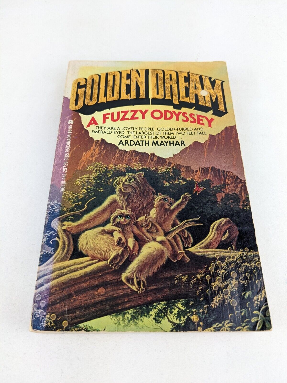 Golden Dream by Ardath Mayhar 1982 Fuzzy Sapiens