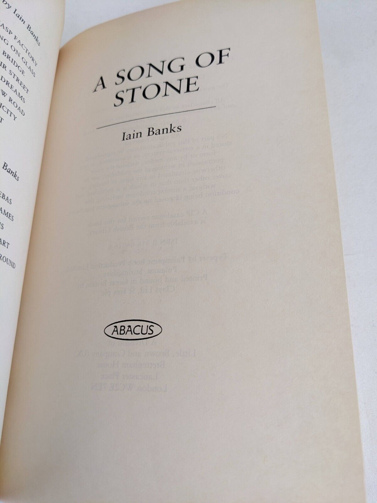 A song of stone by Iain M. Banks 1997