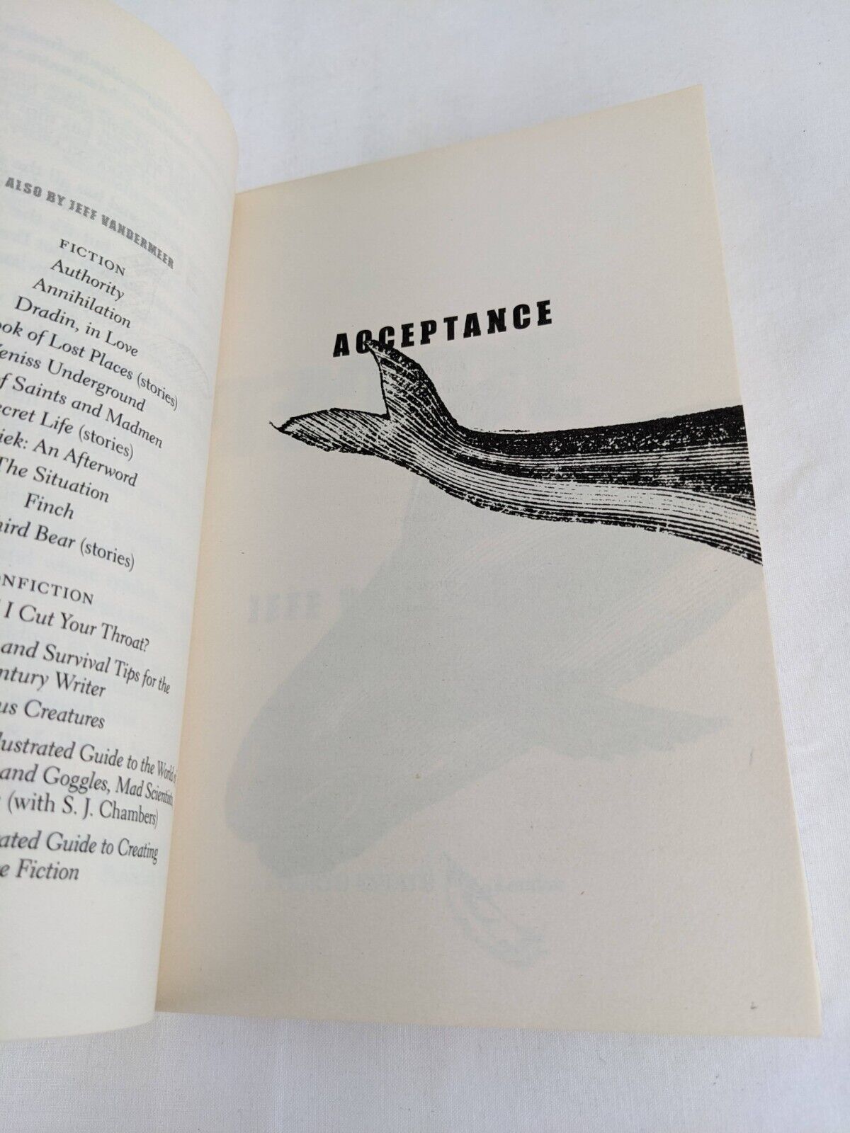 Acceptance by Jeff Vandermeer 2015 Southern Reach