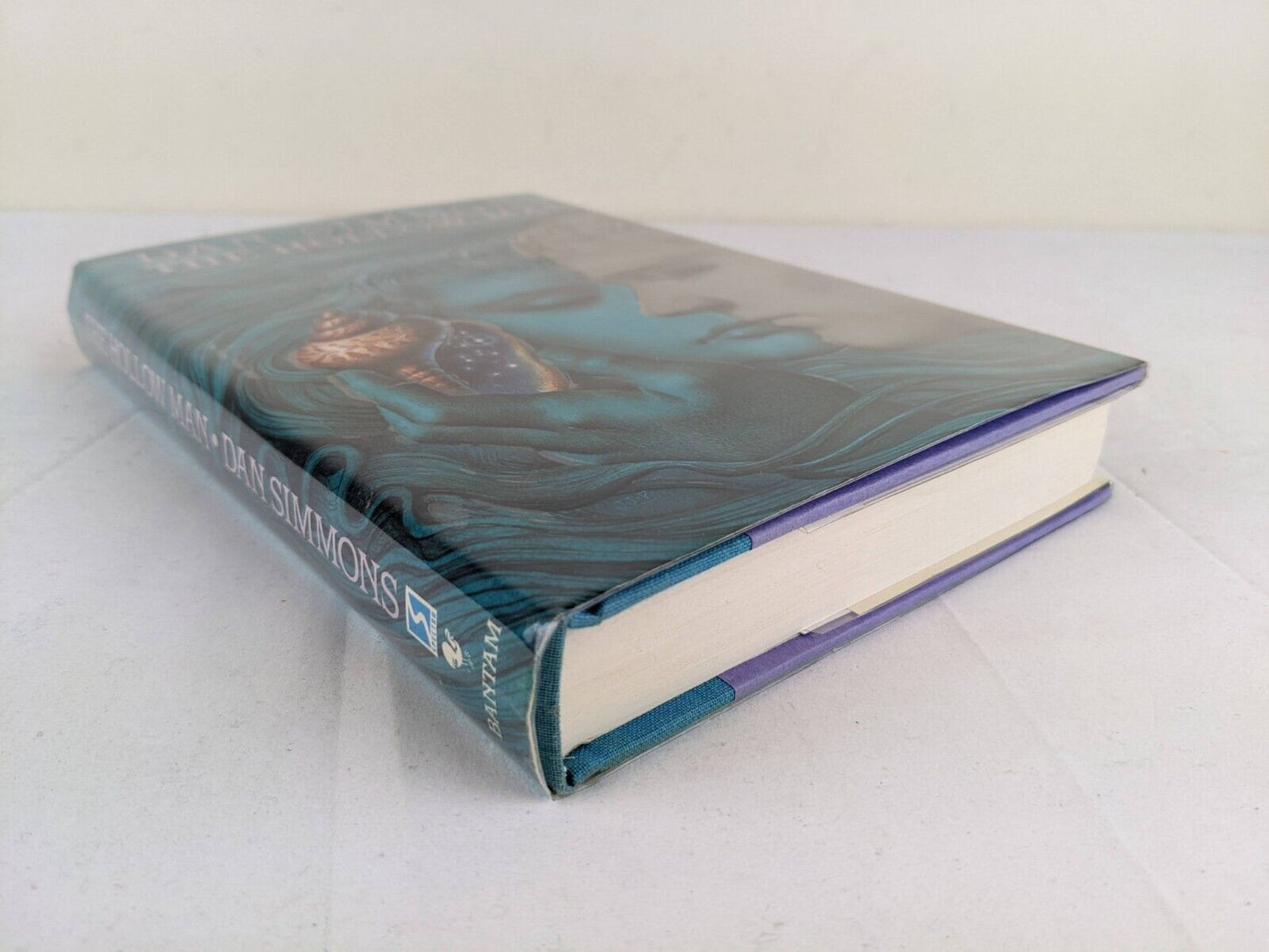 The hollow man by Dan Simmons 1992 Hardcover US First Edition