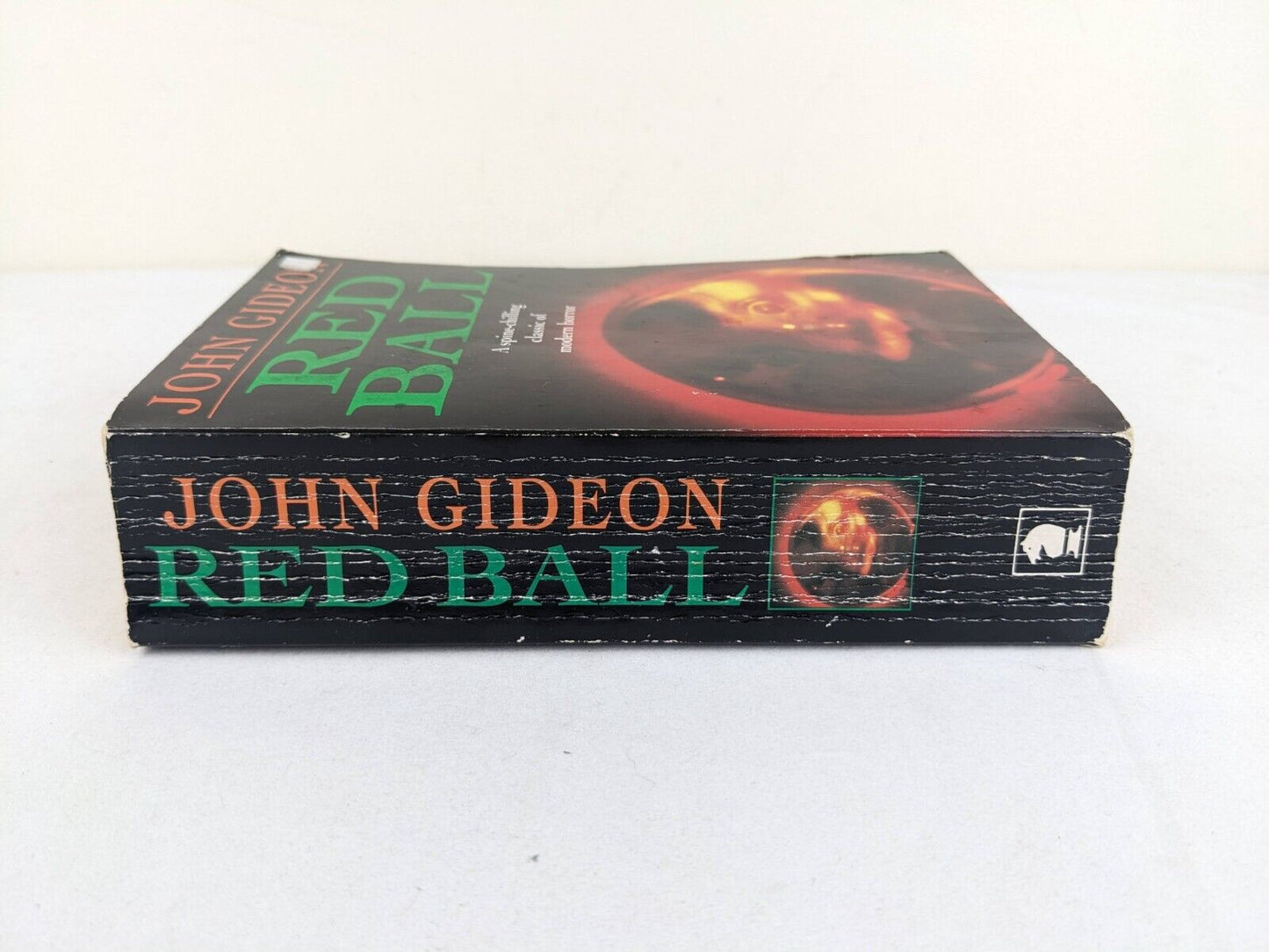 Red ball by John Gideon 1994 Horror