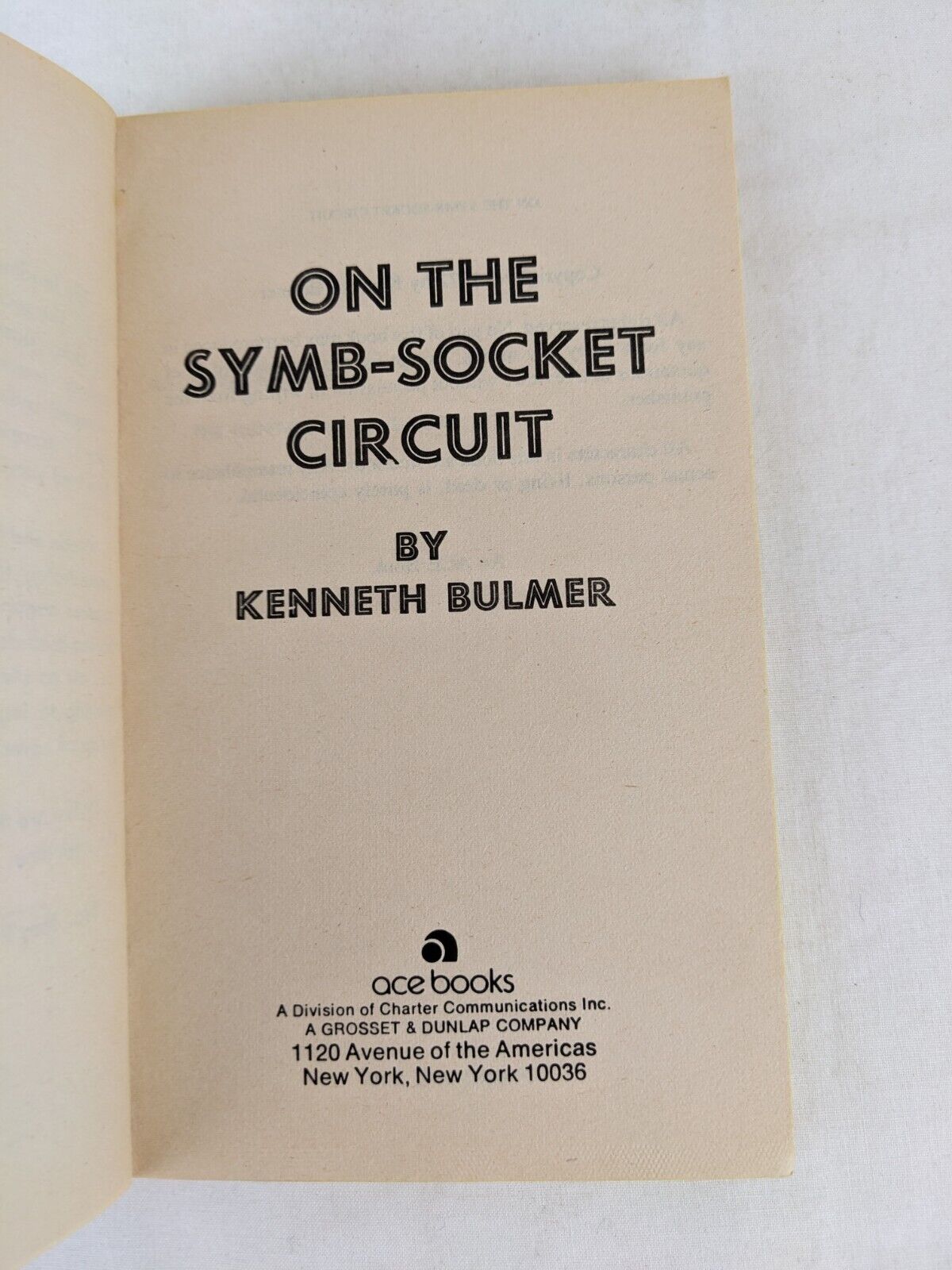 Swords of the Barbarians & On the Symb-socket circuit by Kenneth Bulmer 1970