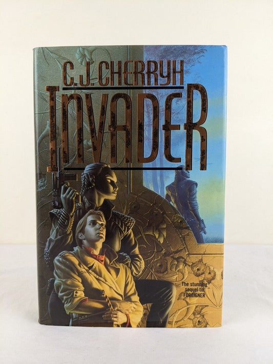 Invader by C.J. Cherryh 1995 Hardcover US First Edition - Foreigner 2