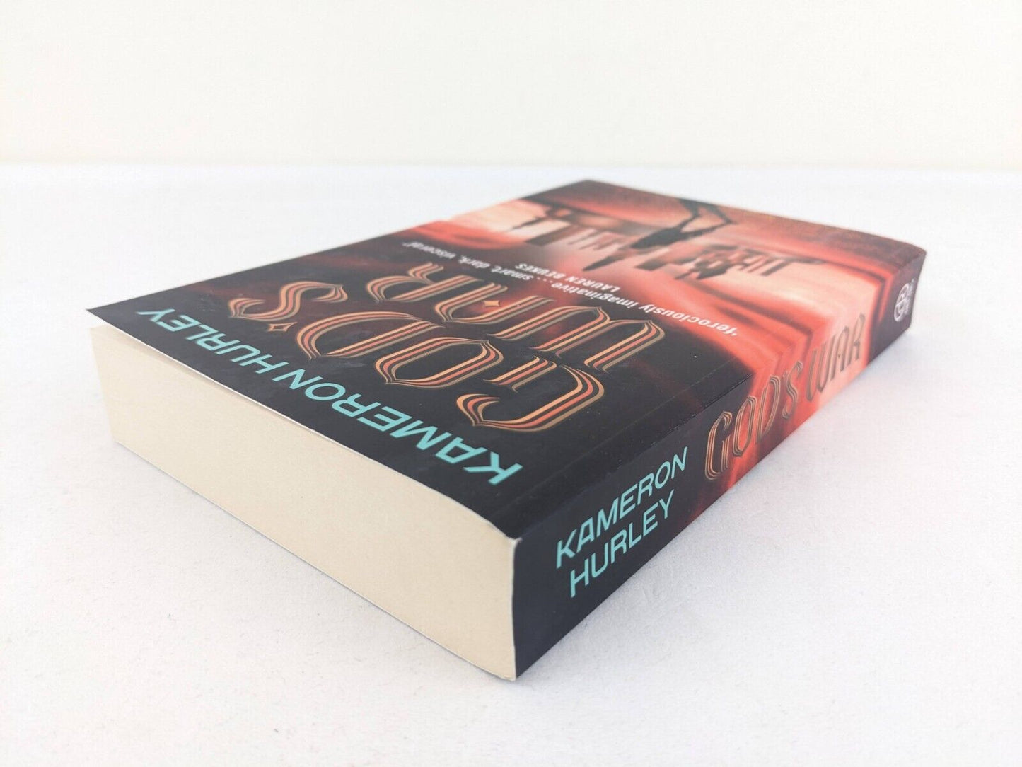 God's war by Kameron Hurley 2014 Bel Dame Apocrypha