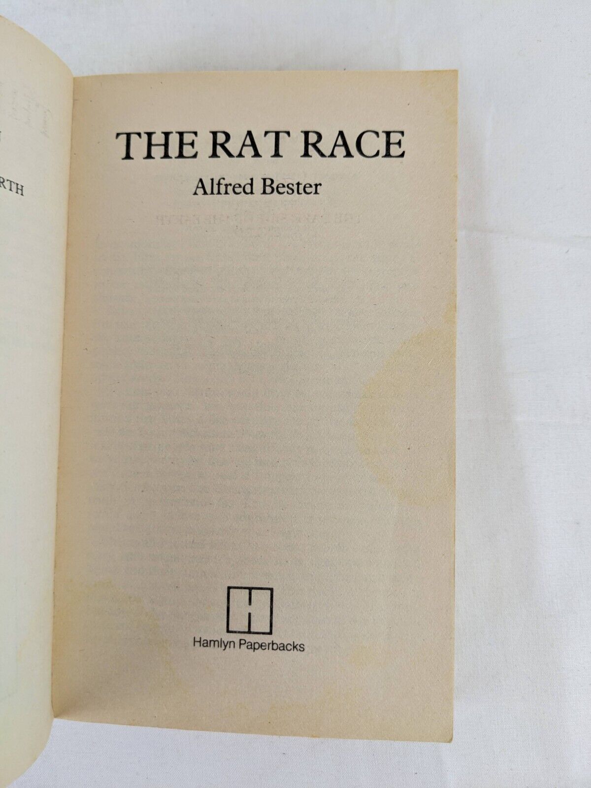 The rat race by Alfred Bester 1984 Hamlyn paperbacks