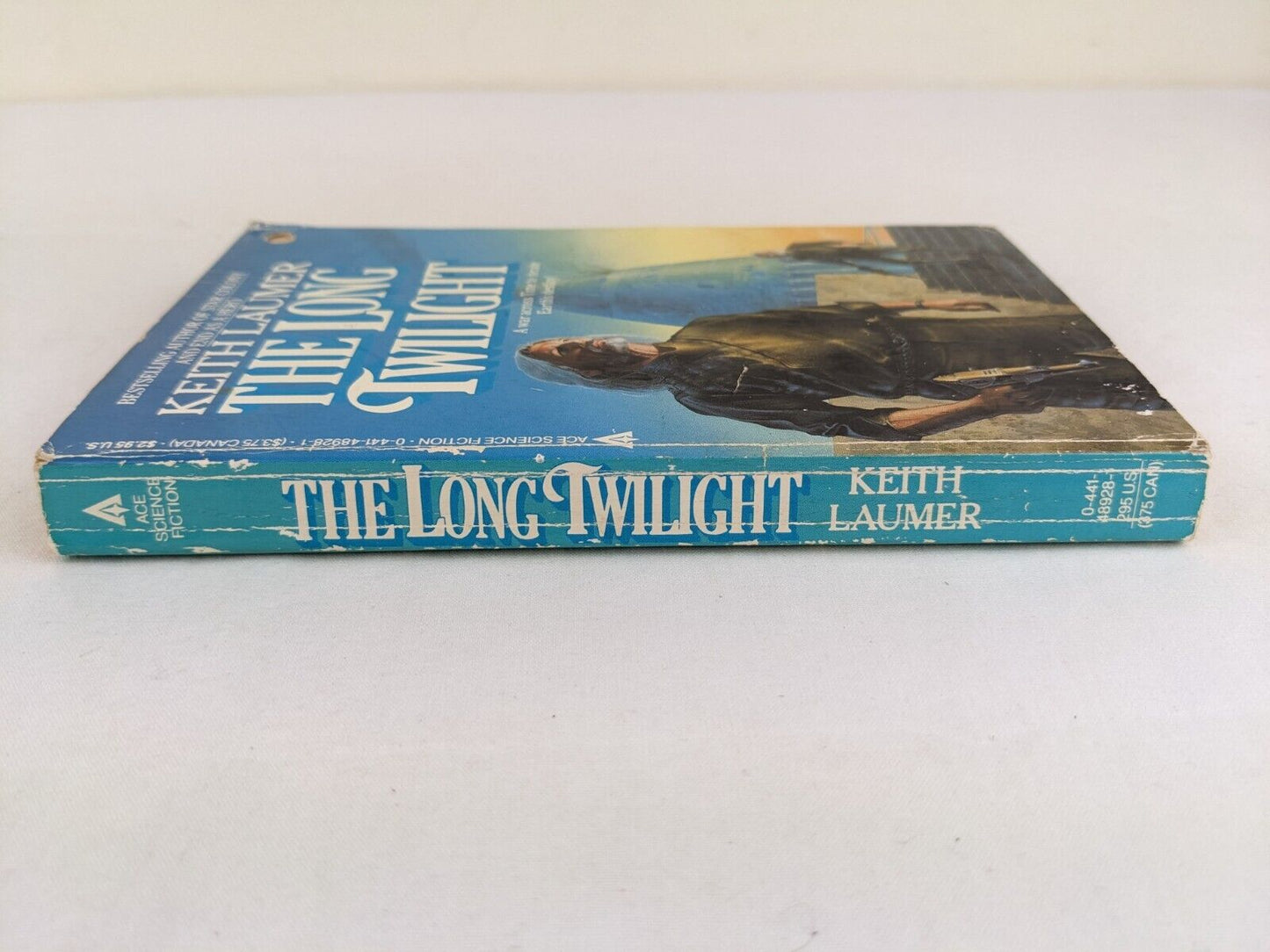 The long twilight by Keith Laumer 1986