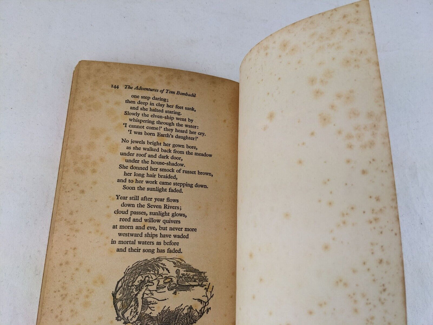 Farmer Giles of Ham / The Adventures of Tom Bombadil by J.R.R. Tolkien 1975