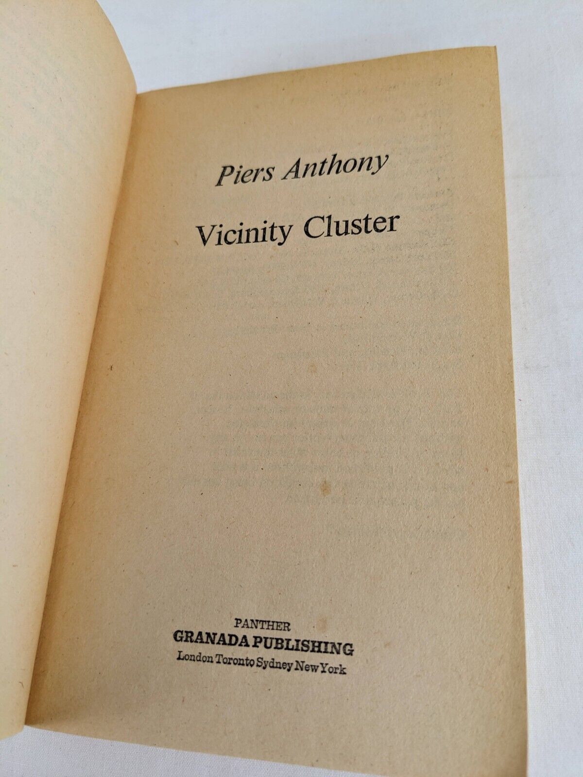 Pier's Anthony's Cluster complete  volume 1-5 1979 - Vicinity, Lady, Quest etc.