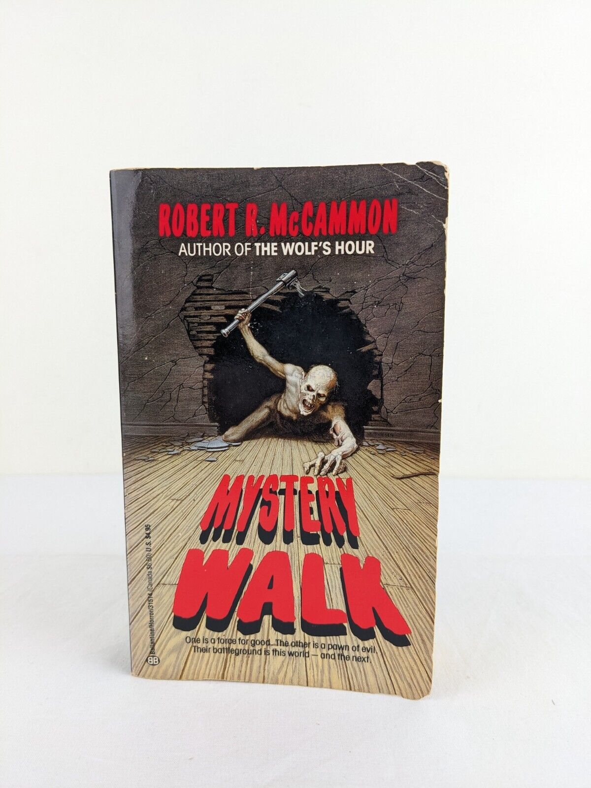 Mystery walk by Robert R. McCammon 1989