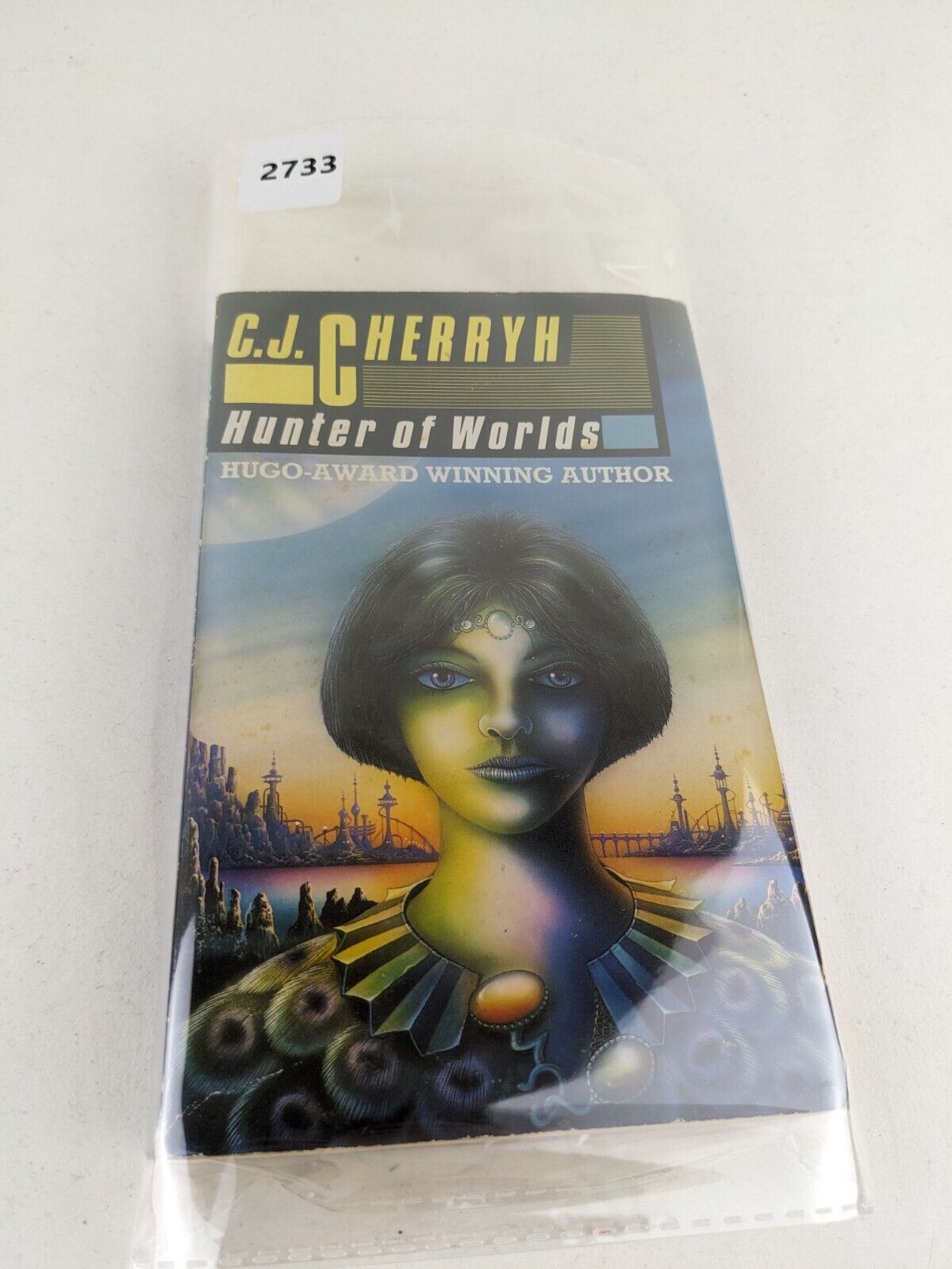 Hunter of worlds by C.J. Cherryh 1990 Hanan Rebellion