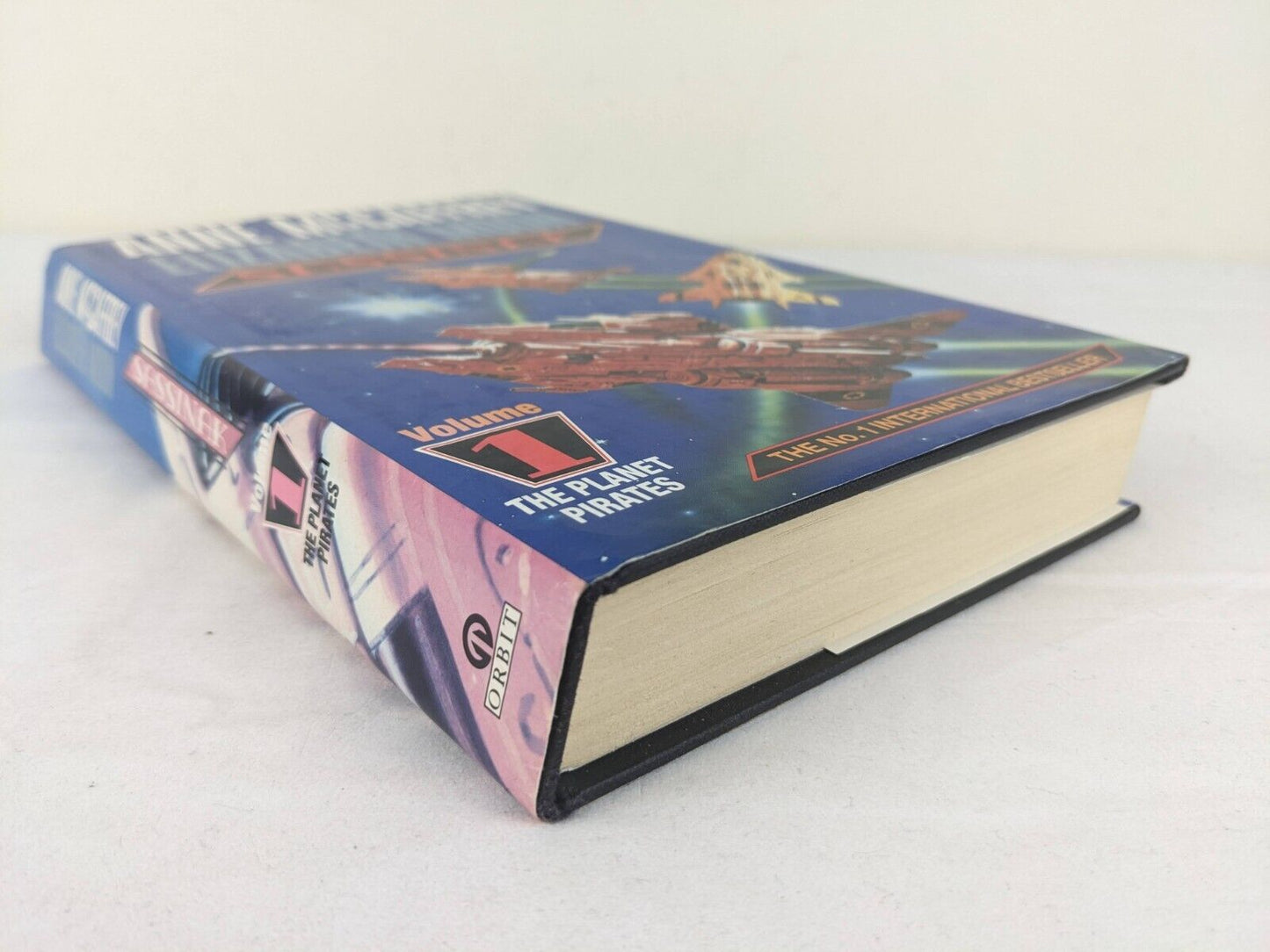 Sassinak by Anne McCaffrey & Elizabeth Moon 1991 hardcover - Planet Pirates