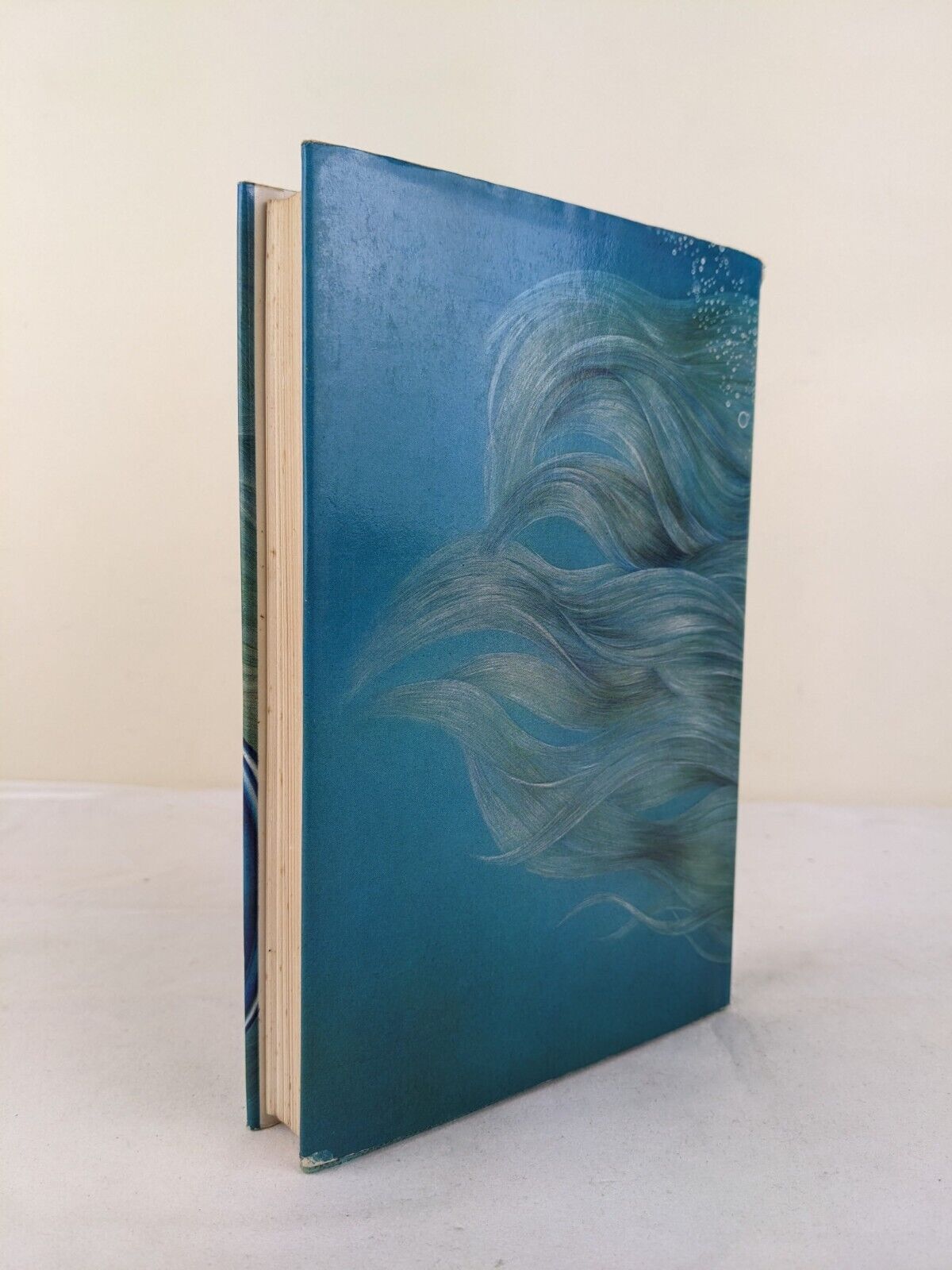 The deep by Peter Benchley hardcover First Edition 1976