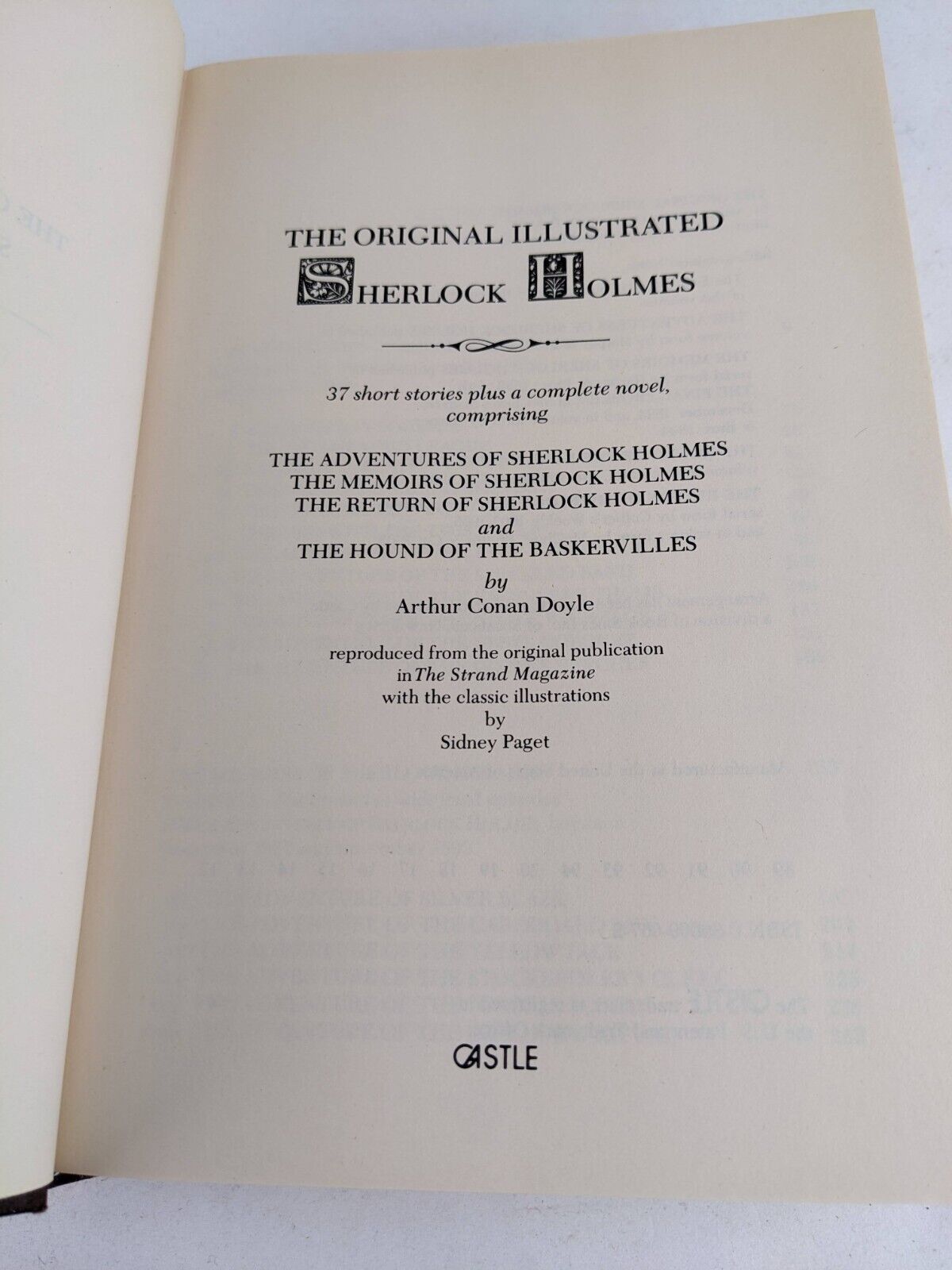 Sherlock Holmes by Arthur Conan Doyle Hardcover Castle Illustrated edition