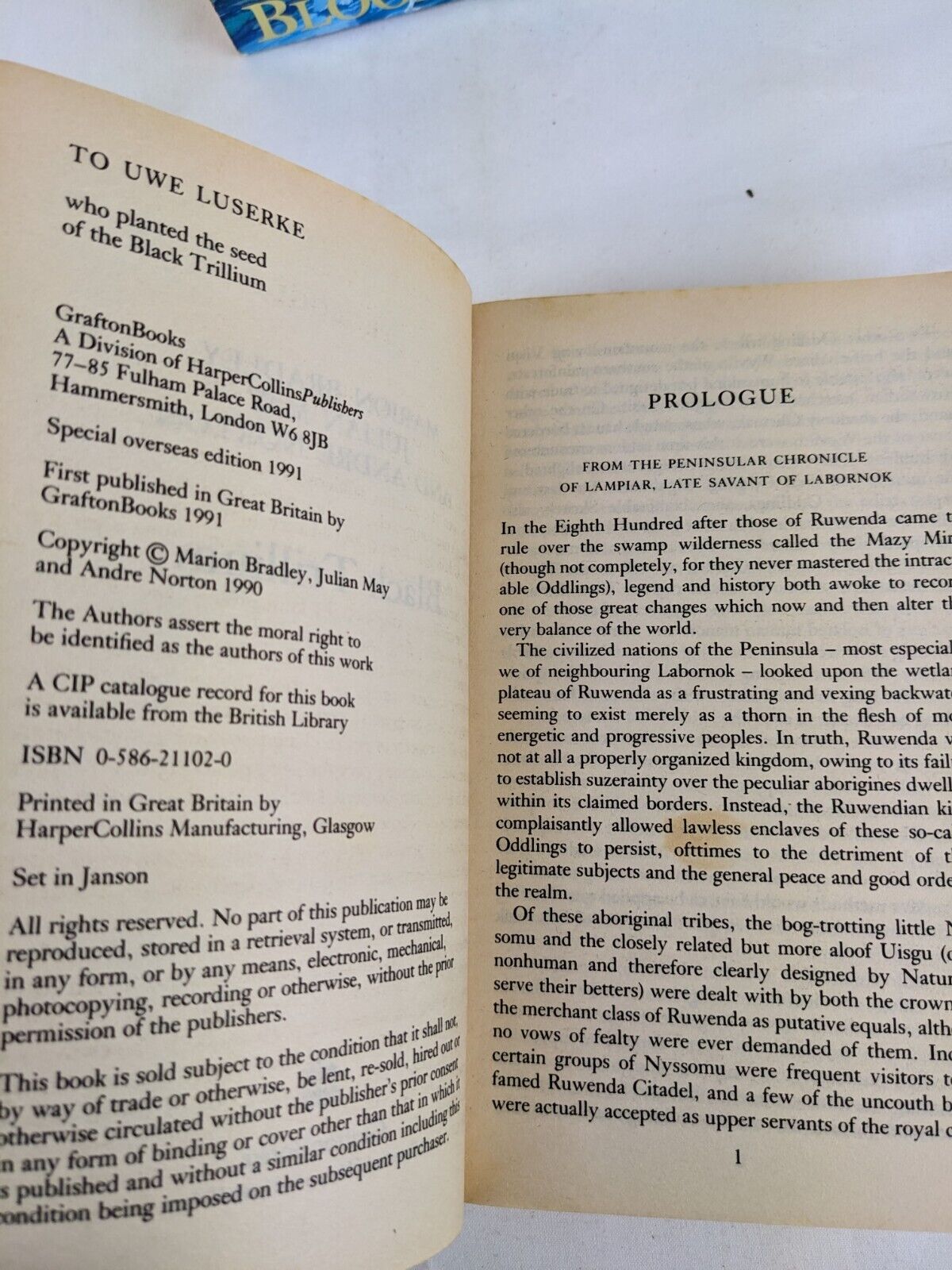 Saga of the trillium by Bradley, May & Norton - Black trillium & Blood trillium