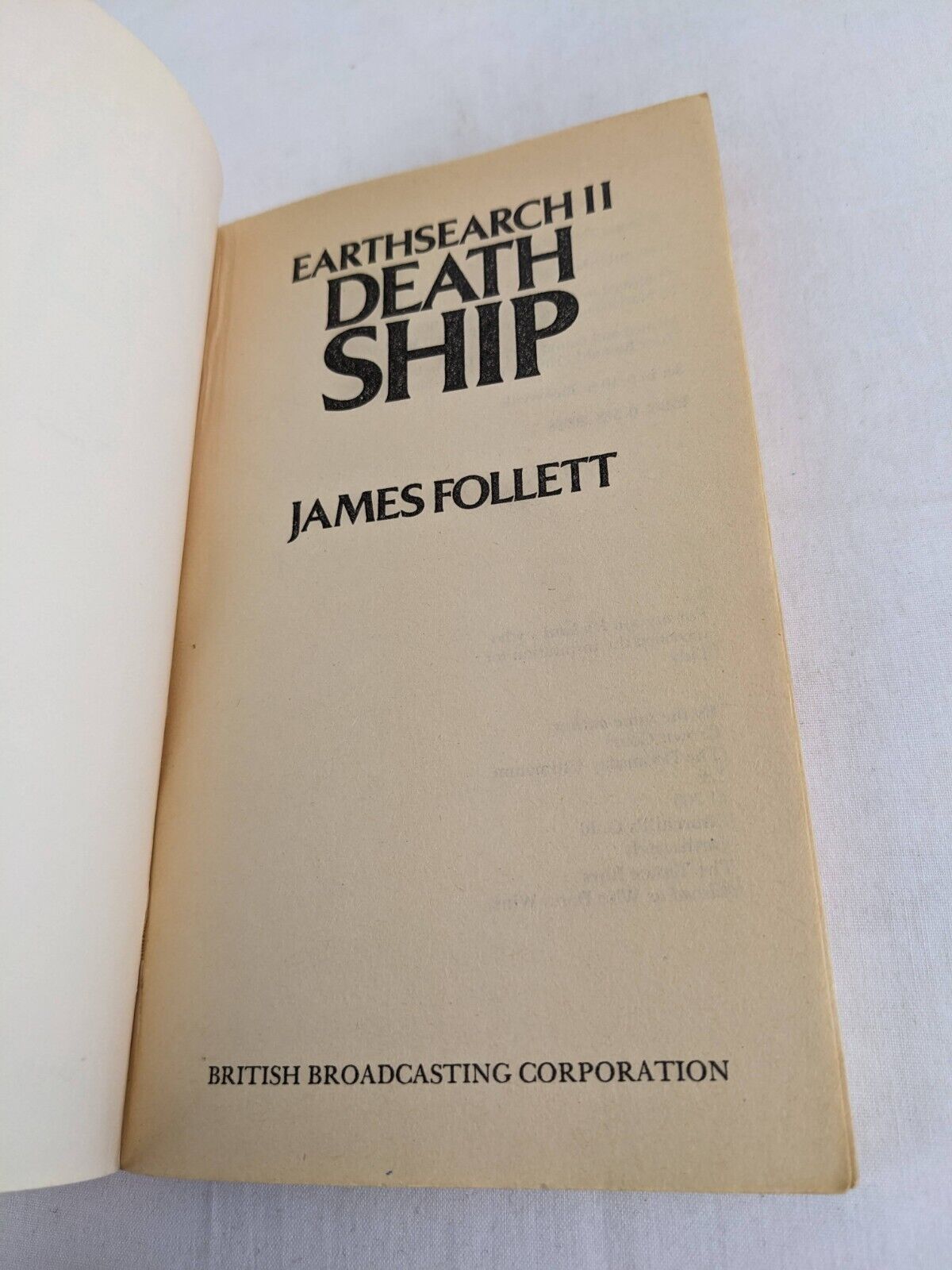 Earthsearch 2: Death Ship by James Follett 1982