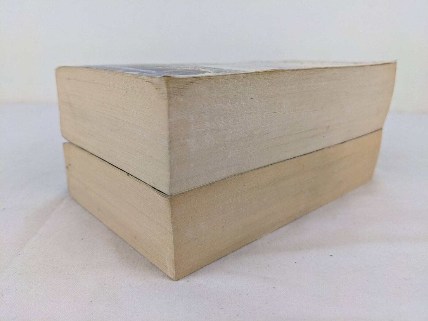 The tamuli by David Eddings 1993 - The shining ones & the hidden city