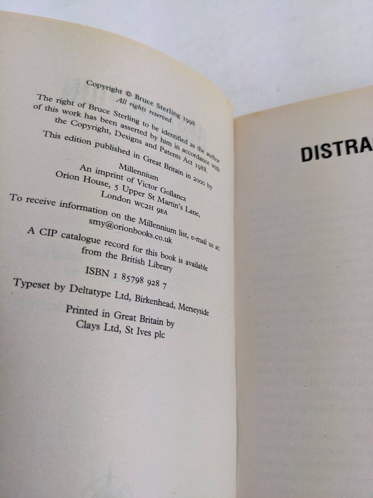 Distraction by Bruce Sterling 2000