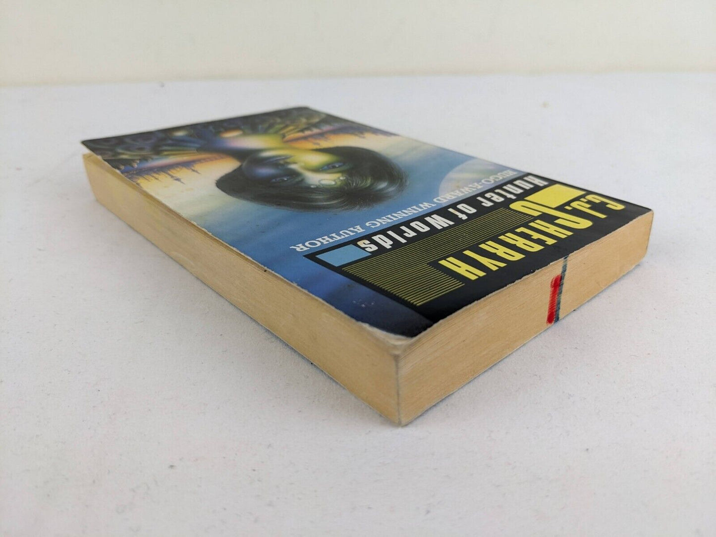 Hunter of worlds by C.J. Cherryh 1990 Hanan Rebellion