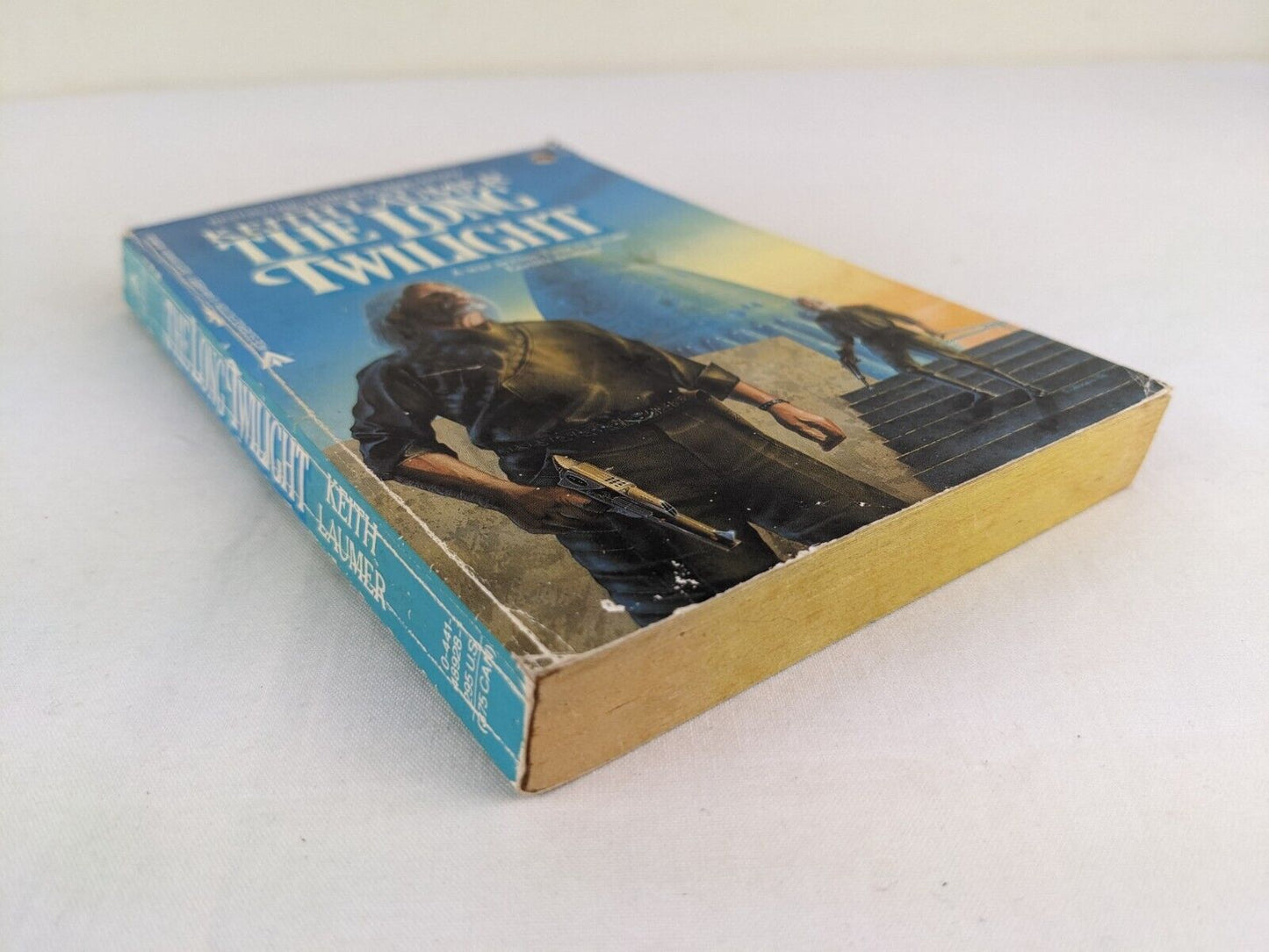 The long twilight by Keith Laumer 1986