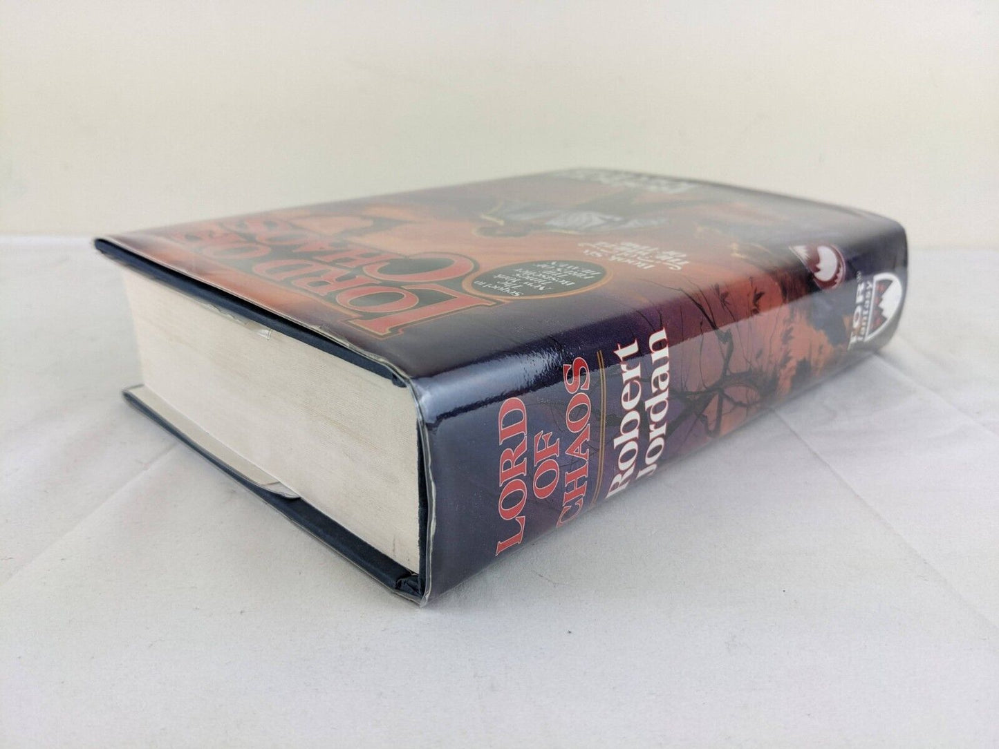 Lord of chaos by Robert Jordan 1994 First Trade Edition Hardcover Wheel of time