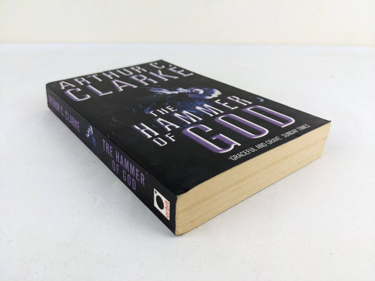 The hammer of god by Arthur C. Clarke 2000