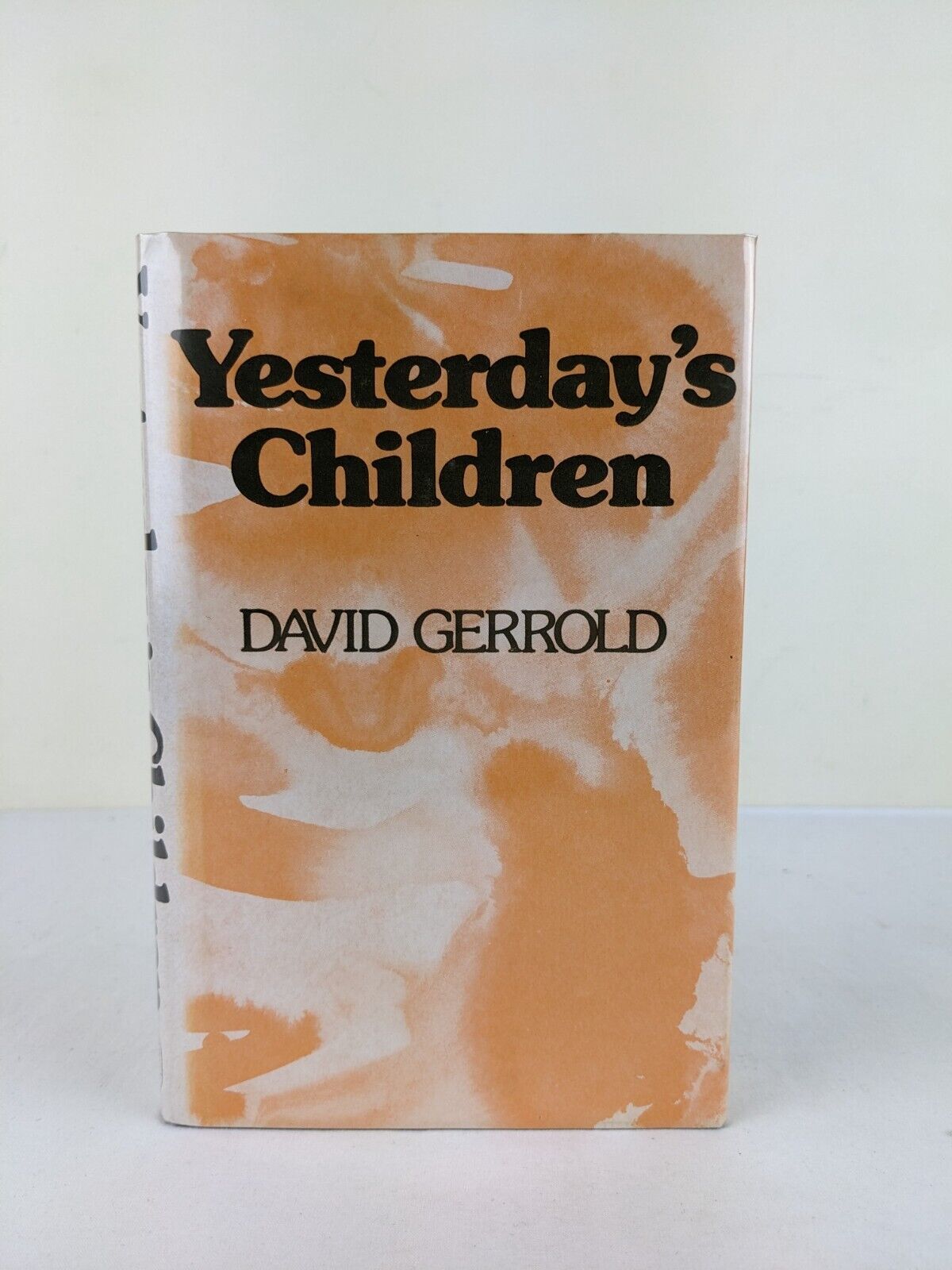 Yesterday's children by David Gerrold 1975 Hardcover Reader's Union