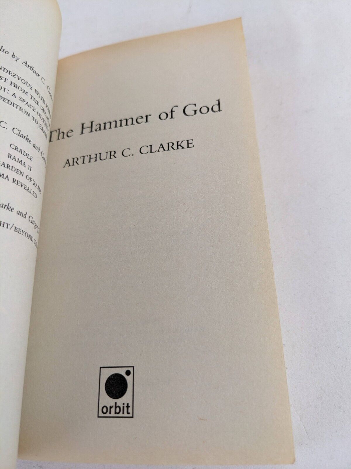 The hammer of god by Arthur C. Clarke 2000