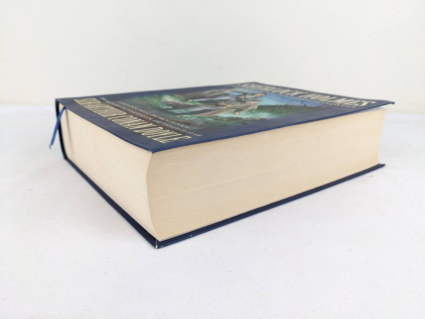Sherlock Holmes, complete & unabridged by Sir Anthony Conan Doyle 2009